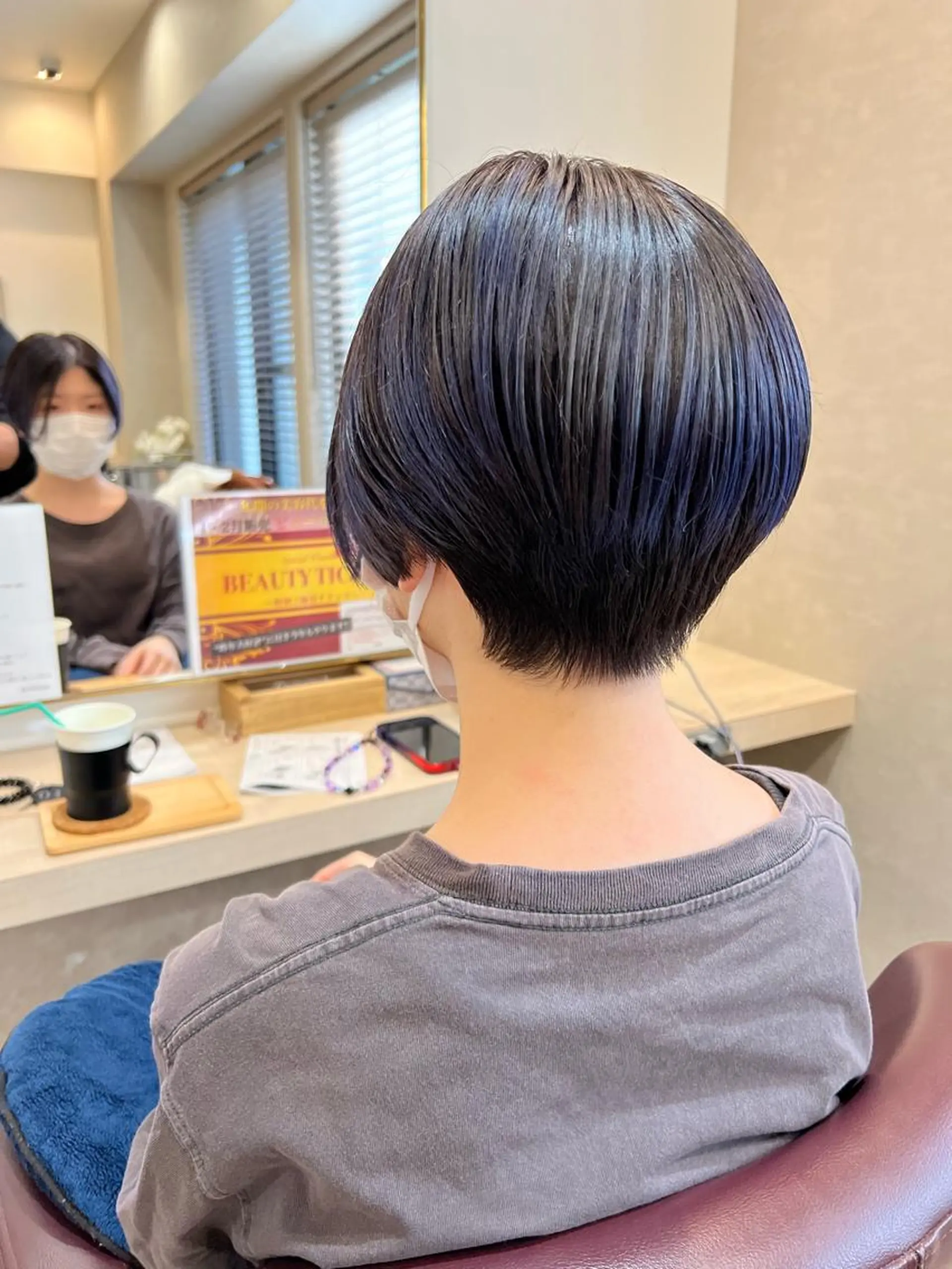ショート カラー 三好 聡玄のヘアスタイル