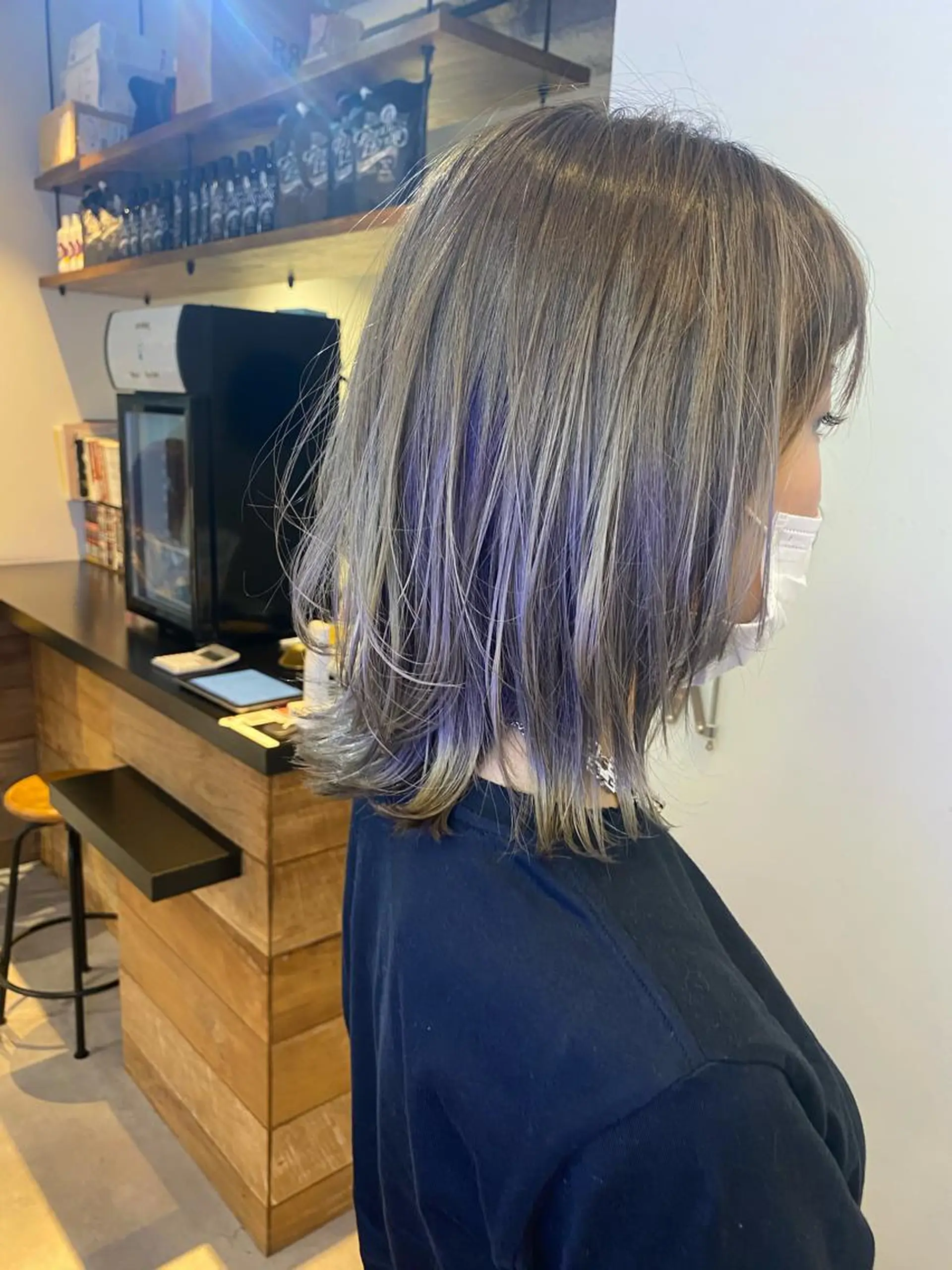 ミディアム カラー ベージュカラー ハイトーンカラー オリーブベージュ カット ヘアカラー トリートメント scene. haraのヘアスタイル