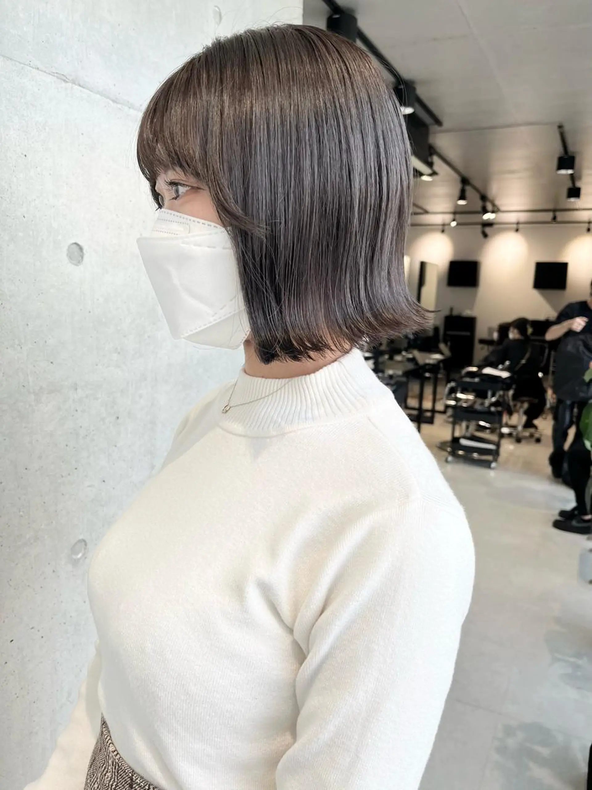 ショート カラー 透明感/オリーブ/ グレージュ/YUKAのヘアスタイル