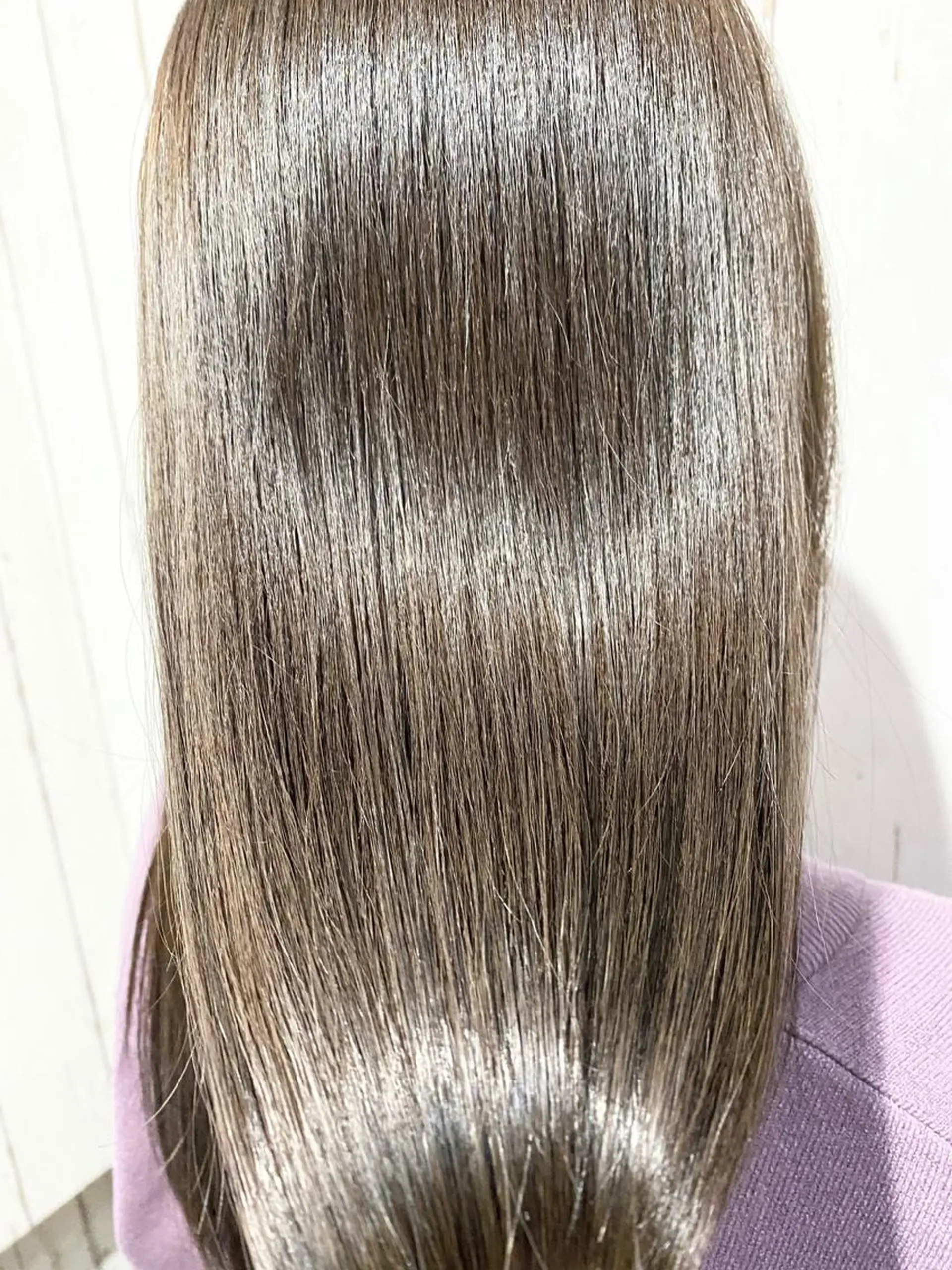 ミディアム カラー パーマ ヘアアレンジ アッシュ バレイヤージュ ベージュカラー ブリーチ 透明感カラー 👑指名率No.1 👑坂口飛翔のヘアスタイル