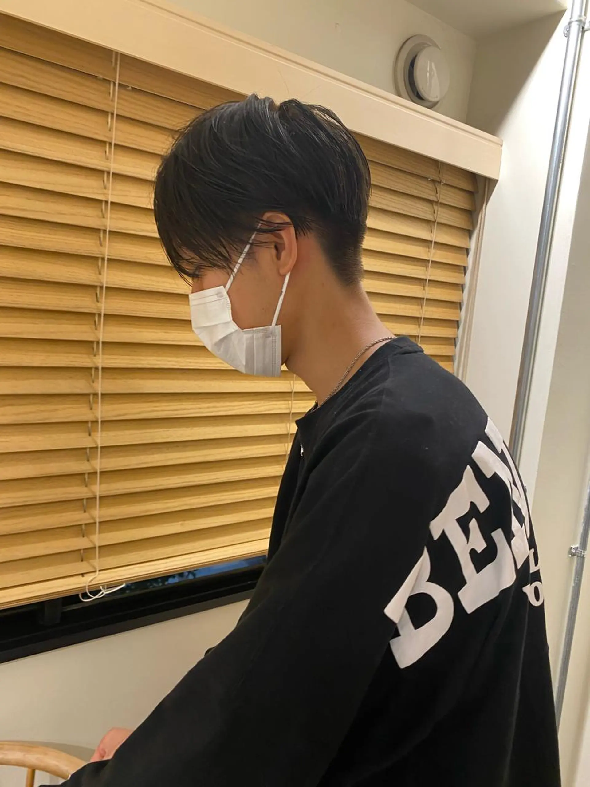 ショート カラー メンズ メンズブリーチ ブリーチ グレージュ ブリーチなしカラー カット トリートメント ヘッドスパ ヘアセット 🦮shiori アイドルオタク🦮のヘアスタイル