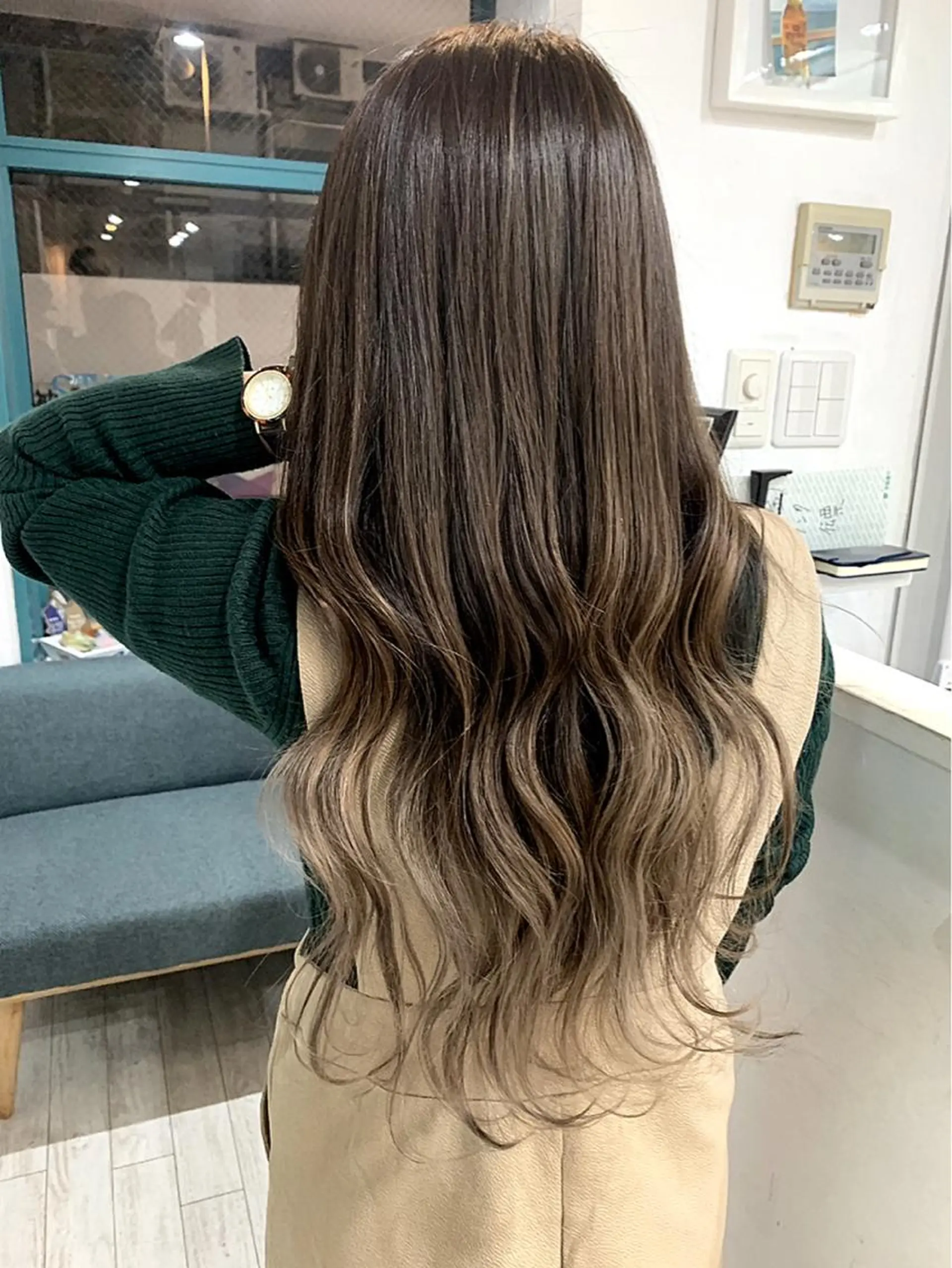 ロング カラー カット ヘアカラー 京都大人女性ショート 徒歩1分/秋山のヘアスタイル