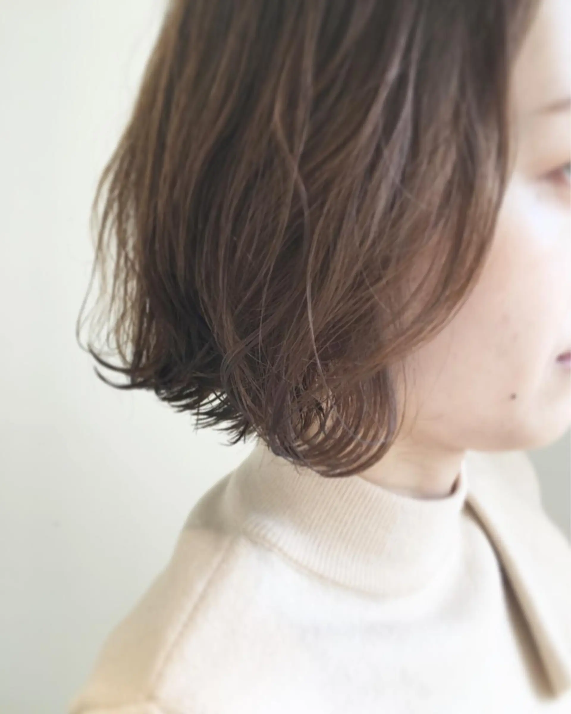 ミディアム カラー パーマ 鶴岡で縮毛矯正なら お任せ！ハヤシナオミのヘアスタイル