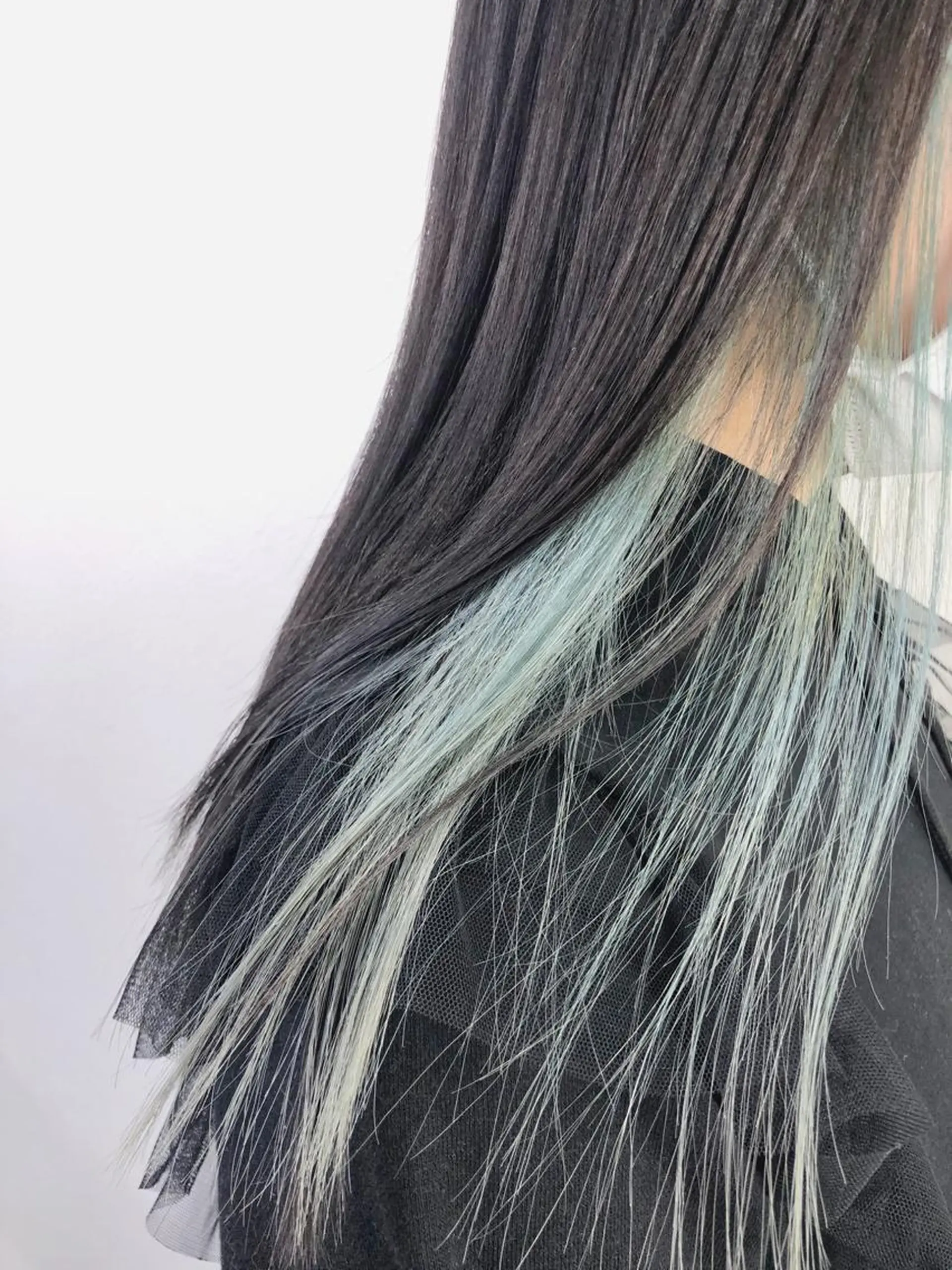 ロング カラー アディクシーカラー バレイヤージュ ベージュカラー ブリーチ ケアブリーチ カット ヘアカラー トリートメント ito. ブリーチ/髪質改善のヘアスタイル