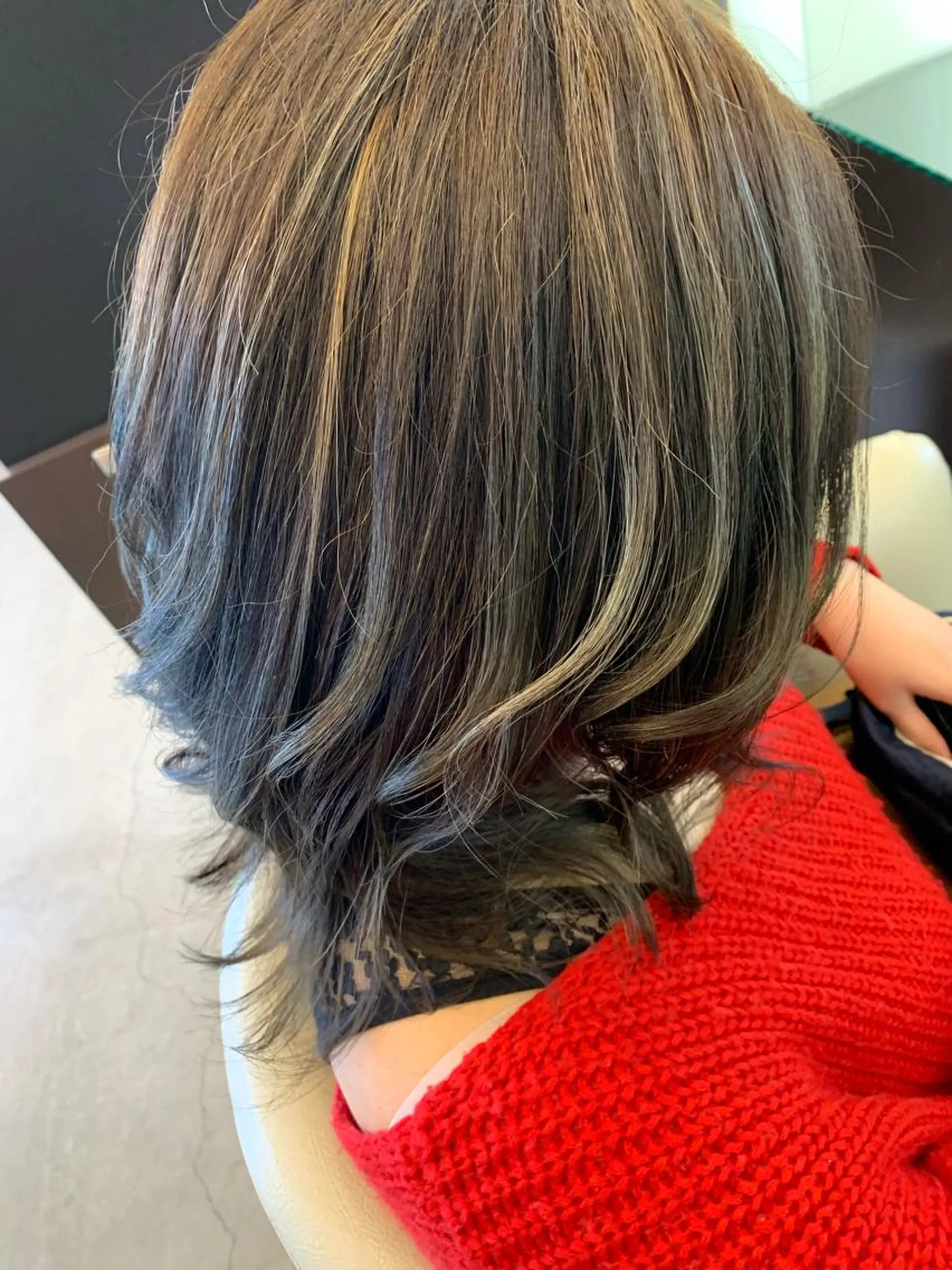 ミディアム ハイライト Aya/四条烏丸/ インナーカラーのヘアスタイル