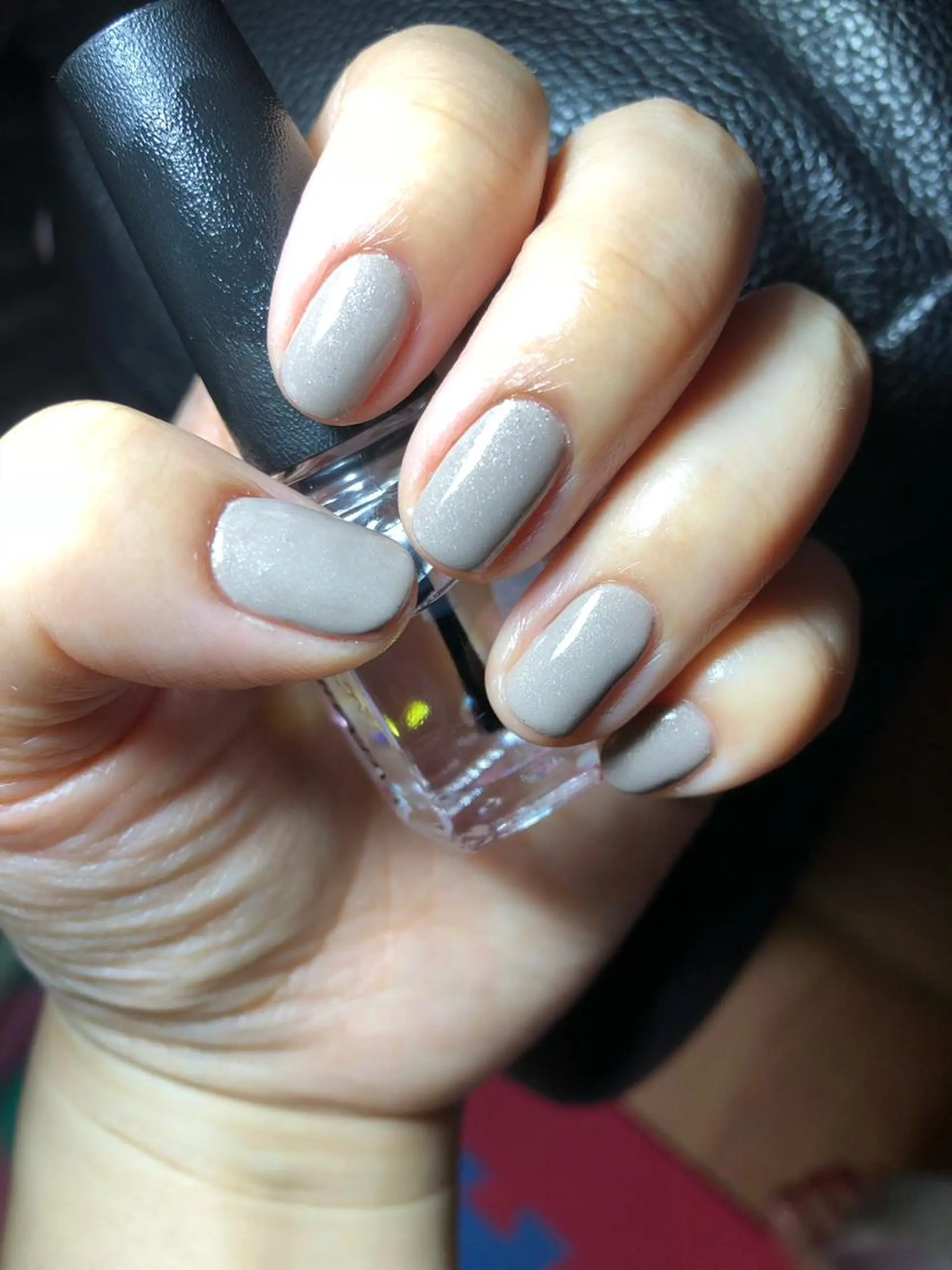 ネイル ワンカラーネイル シンプルネイル ハンドネイル 遊津 美来のネイルデザイン