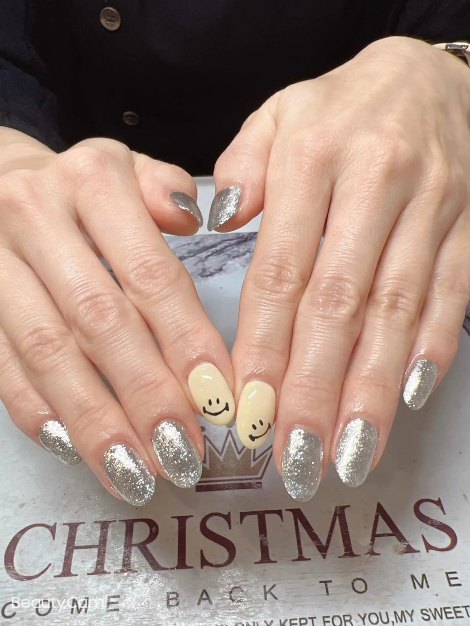 ネイル ガレンドウ 白澤 愛子のネイルデザイン