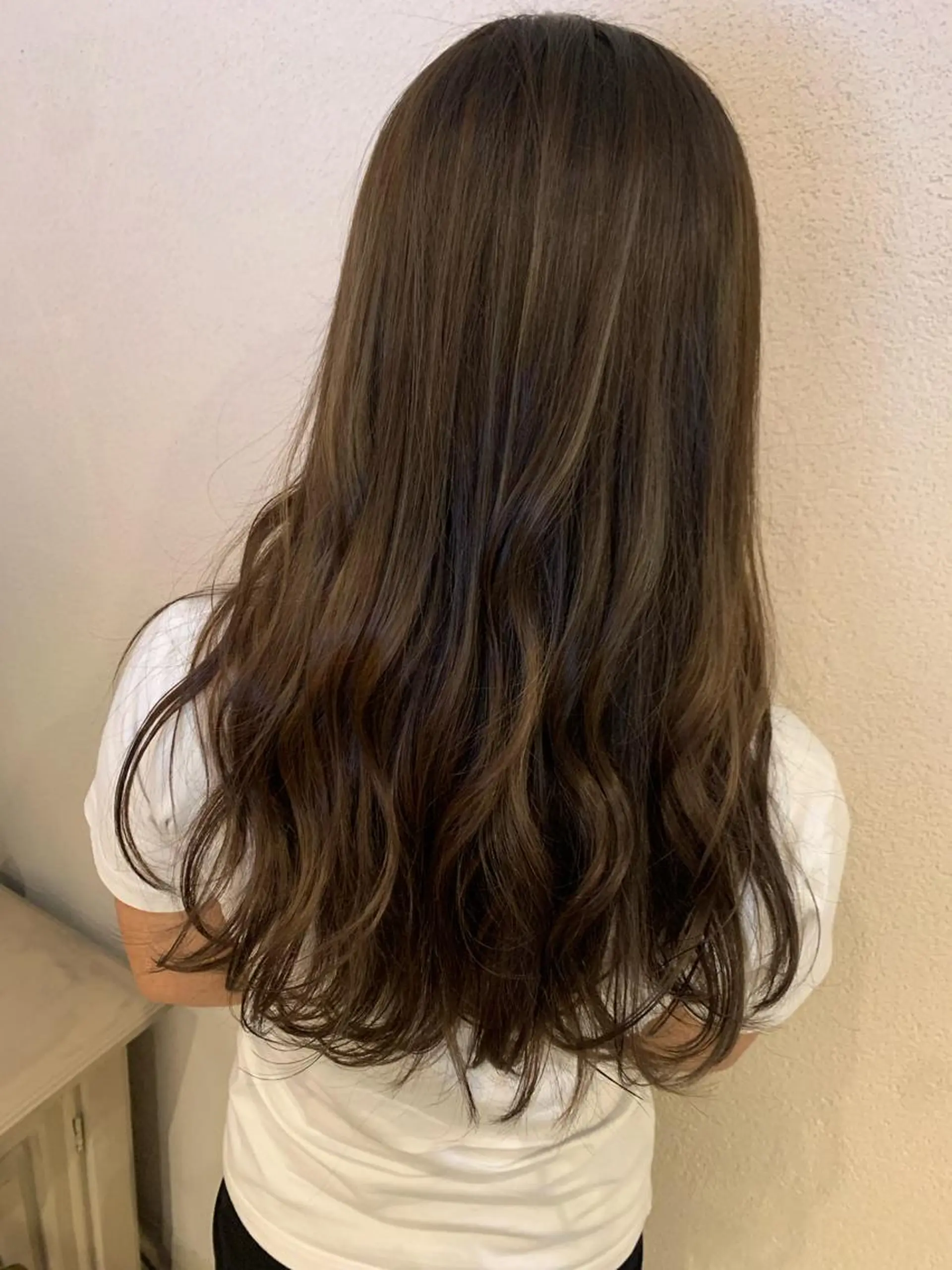 ロング カラー 柔らかいヘア/ 東徳嶺 みくのヘアスタイル