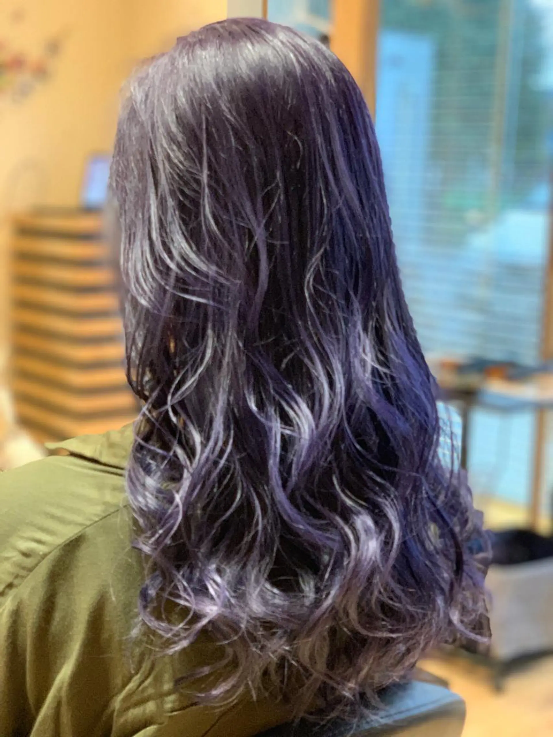 ロング カラー 関口 友行のヘアスタイル