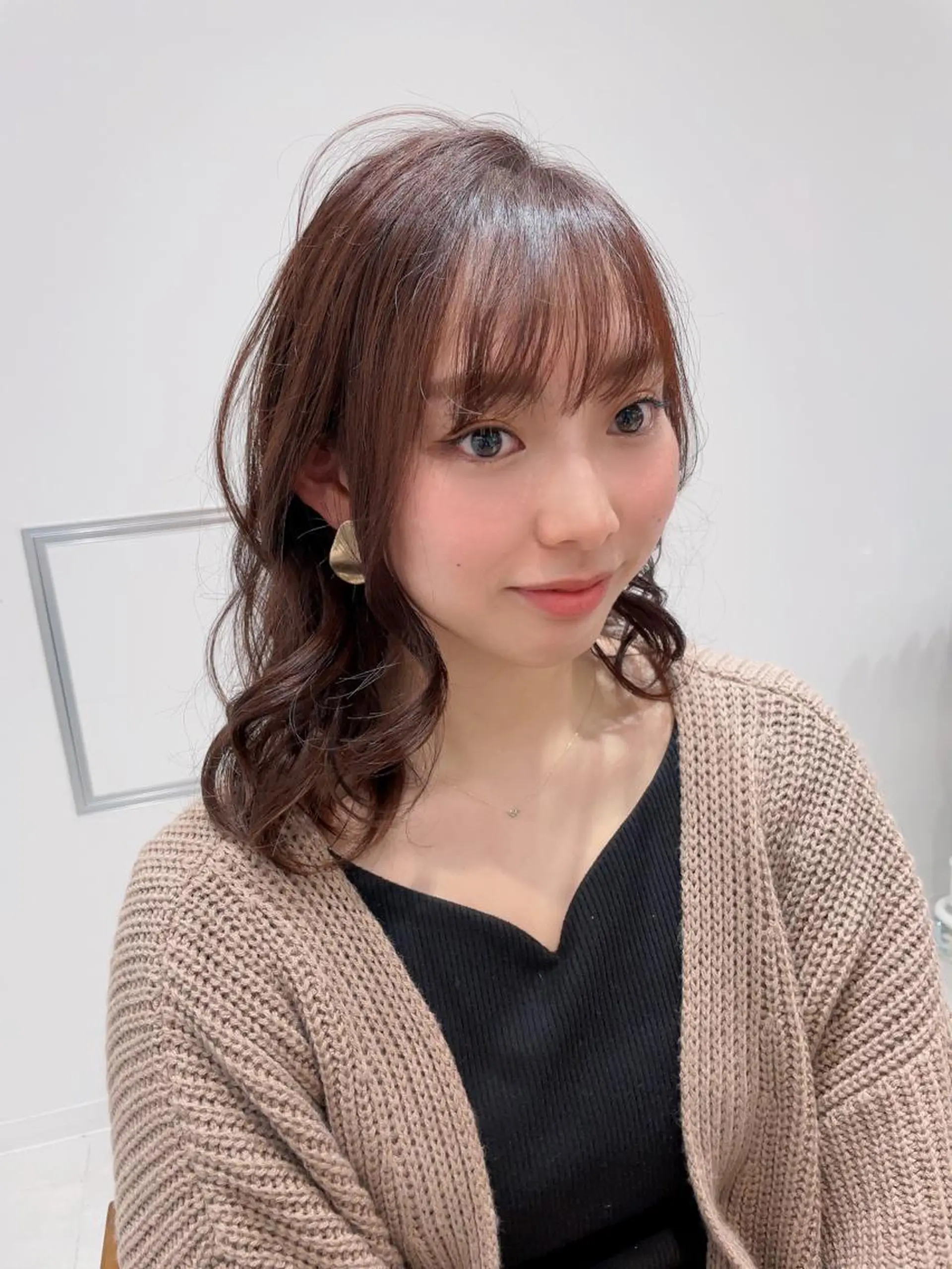 セミロング カラー あさひ かなのヘアスタイル
