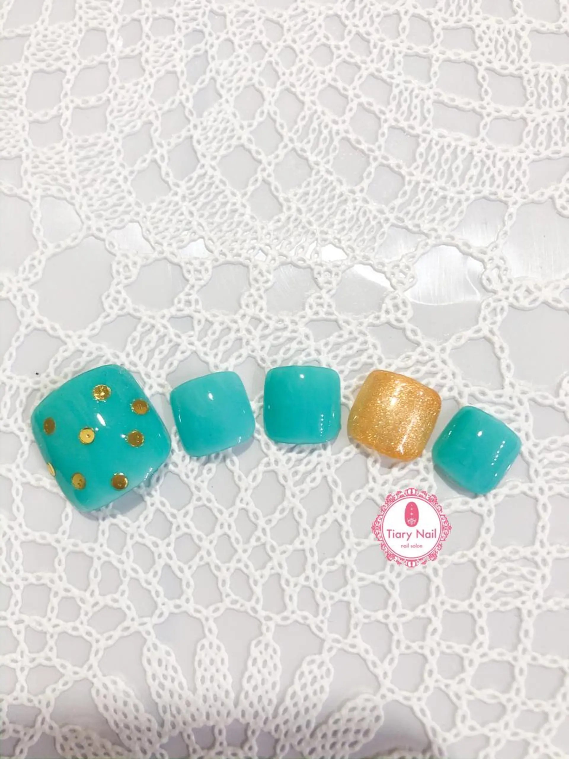 ネイル tiarynail K K🐼のネイルデザイン