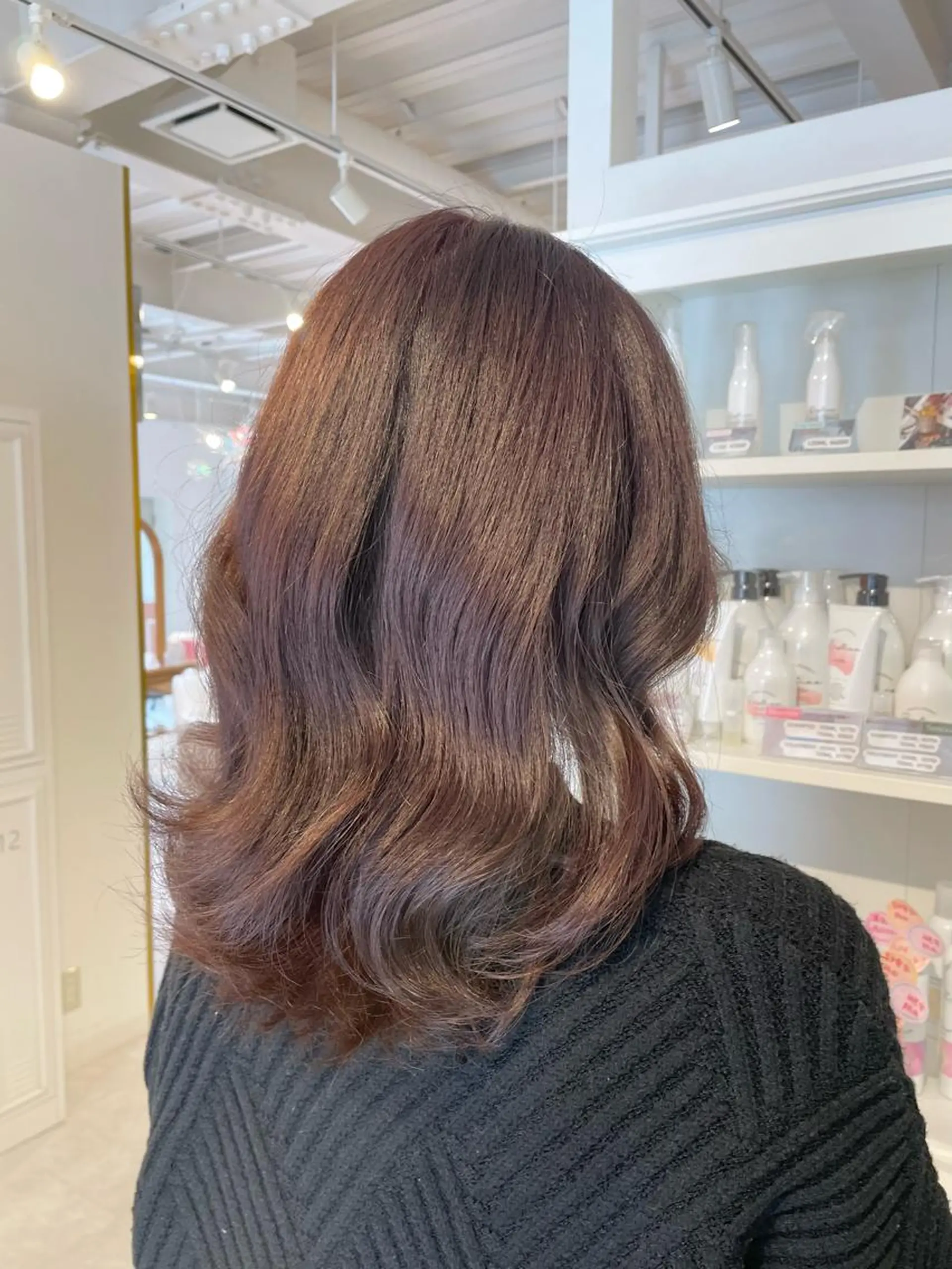 ミディアム パープルカラー ヘアカラー 和田 真依のヘアスタイル