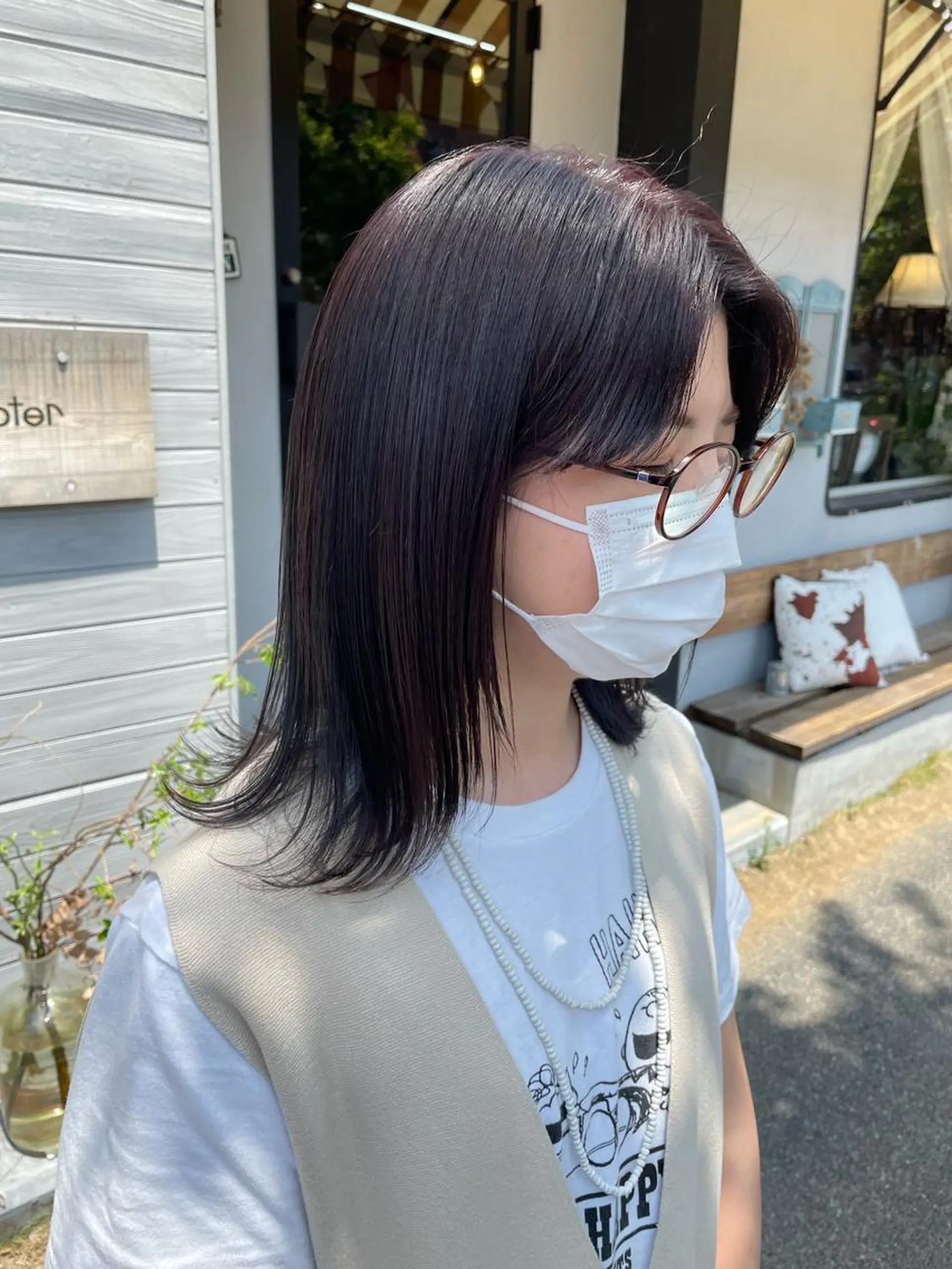 ミディアム カラー カット ヘアカラー トリートメント 問屋町chapter 日笠快生のヘアスタイル