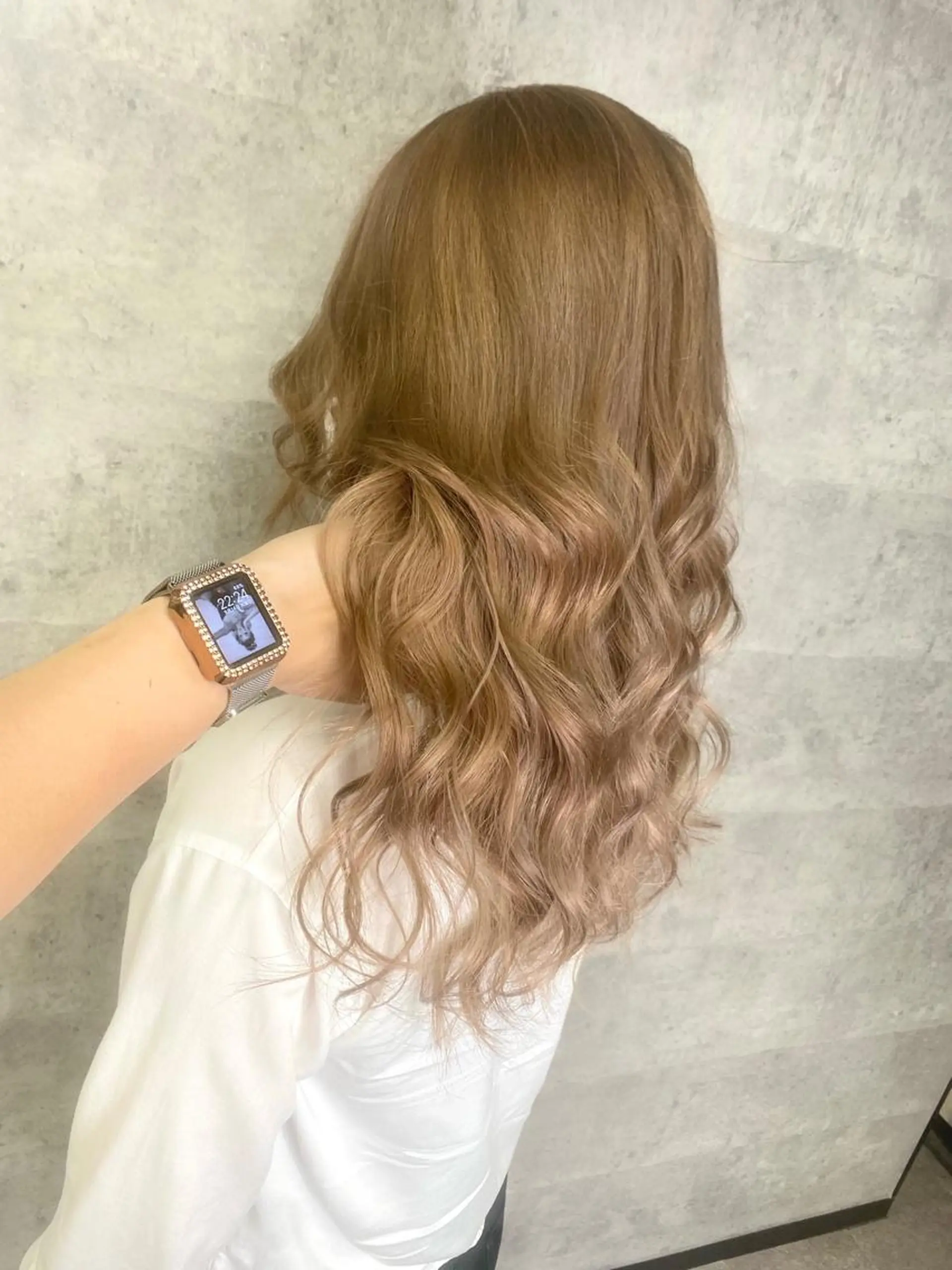 ロング カラー ヘアカラー トリートメント シールエクステ特化 ハイトーン、NANAのヘアスタイル