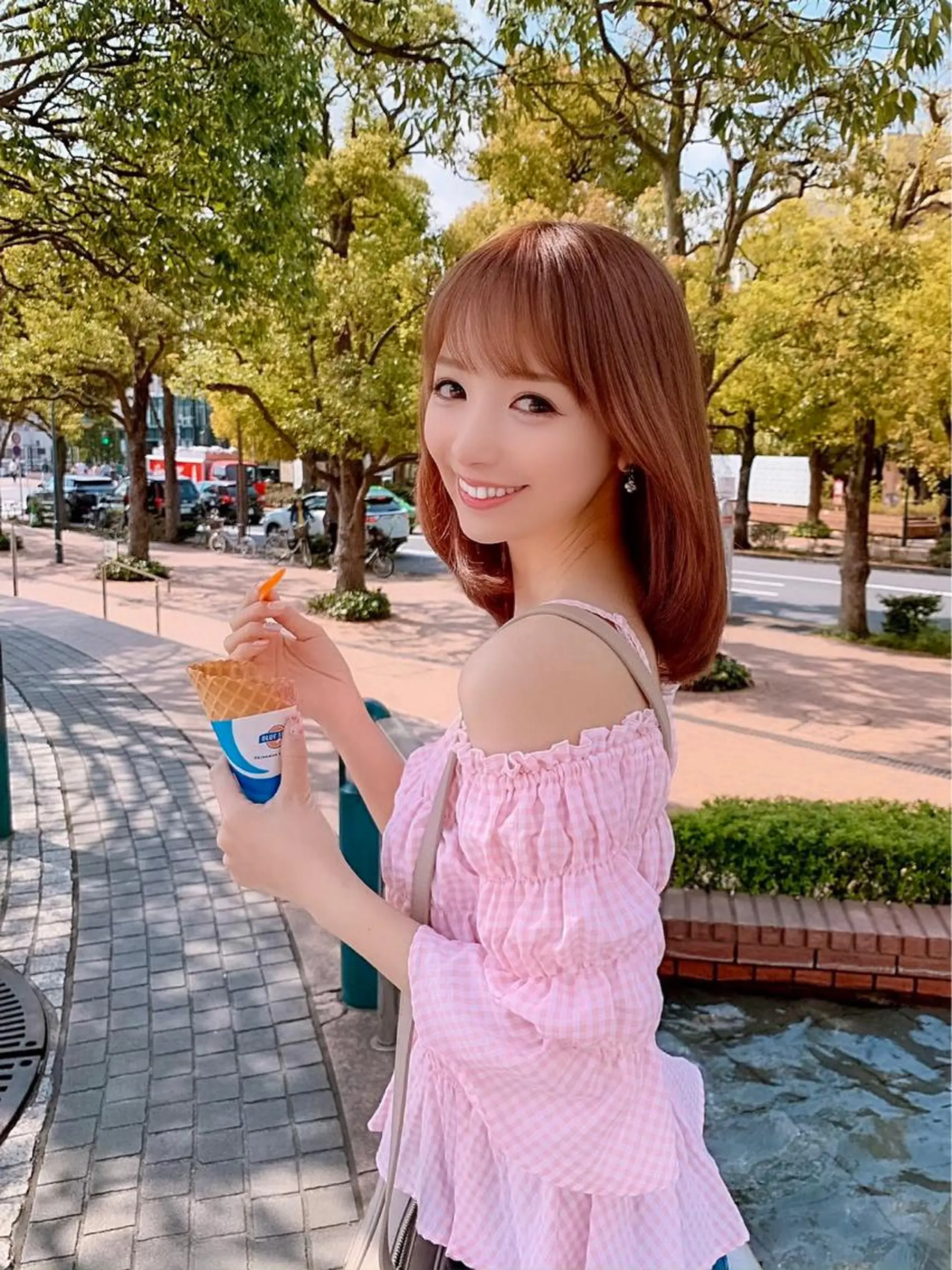 セミロング カラー ベージュカラー ブリーチ ピンクカラー ピンクベージュ デート ヘアカラー トリートメント ヘアセット 佐野 智史のヘアスタイル