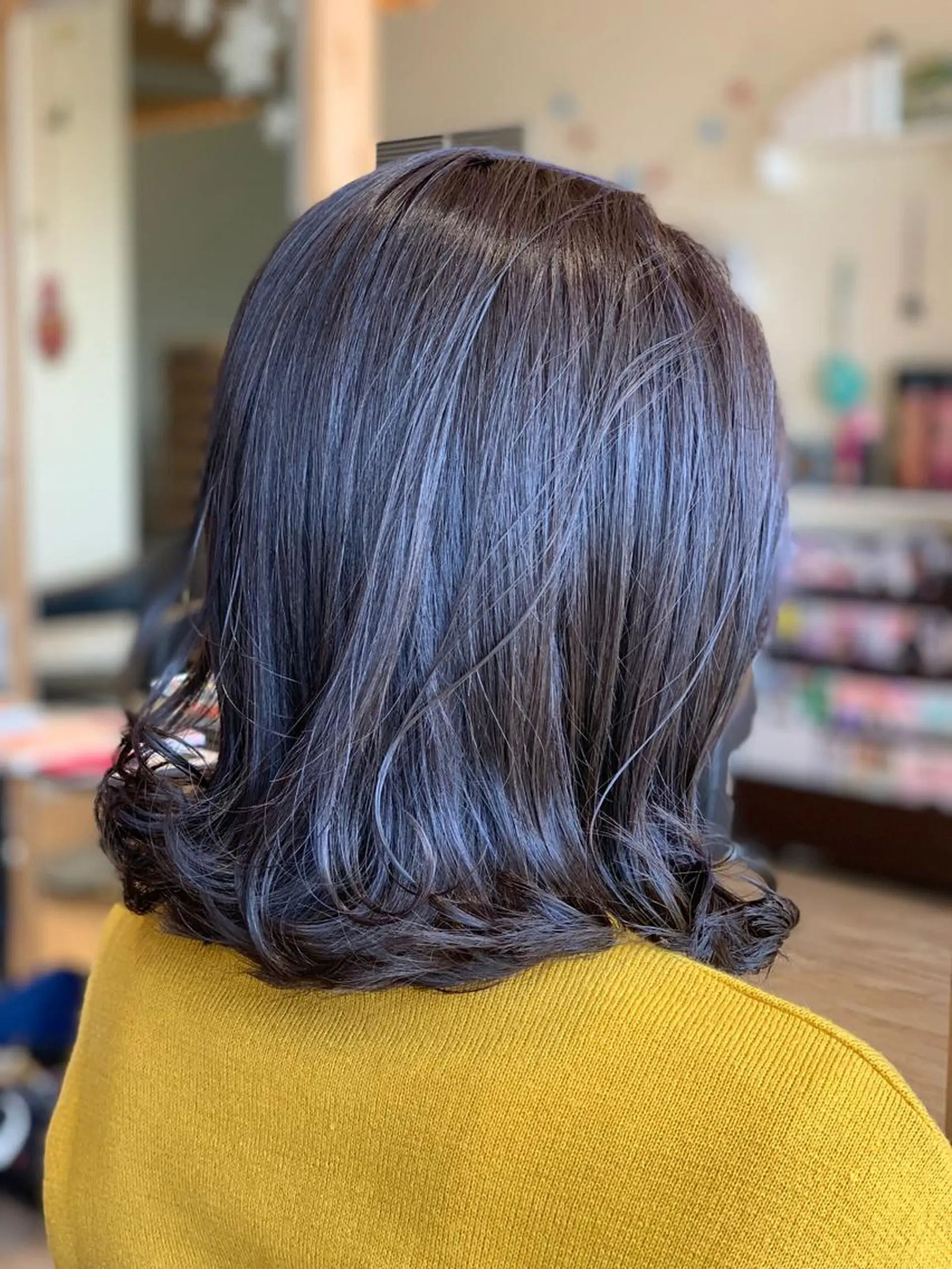 セミロング カラー 関口 友行のヘアスタイル