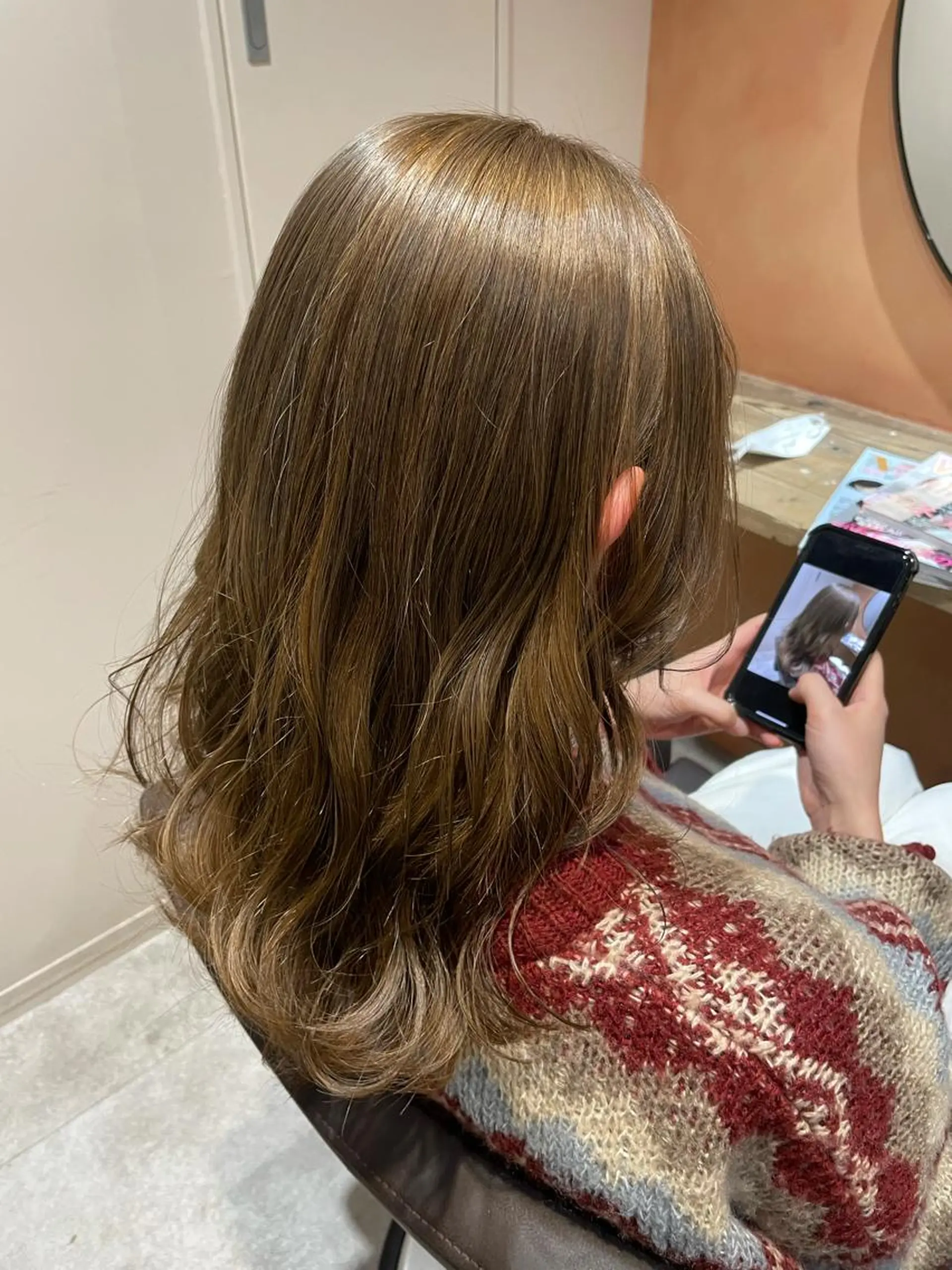 セミロング カラー ブリーチ グレージュ シアーグレージュ 💐パーソナルカラー /市橋加菜💐のヘアスタイル