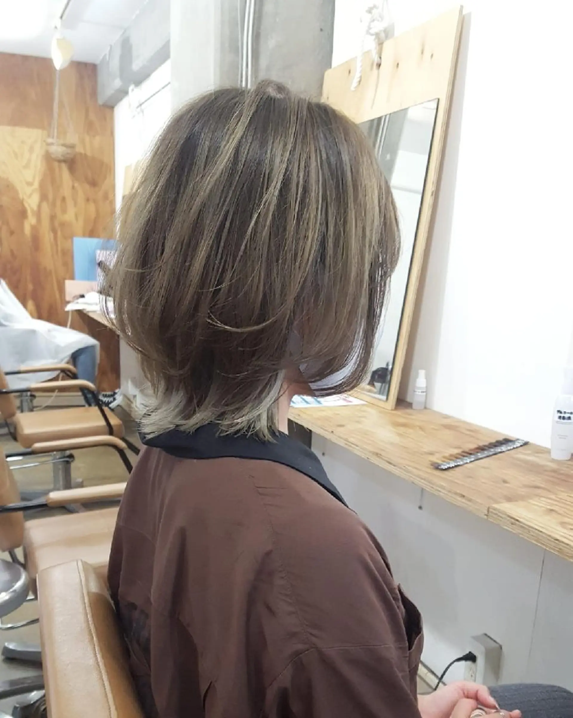 ショート カラー レイヤーカット ウルフカット カット ヘアカラー トリートメント 🔳髪質改善🔳 岡本陽のヘアスタイル