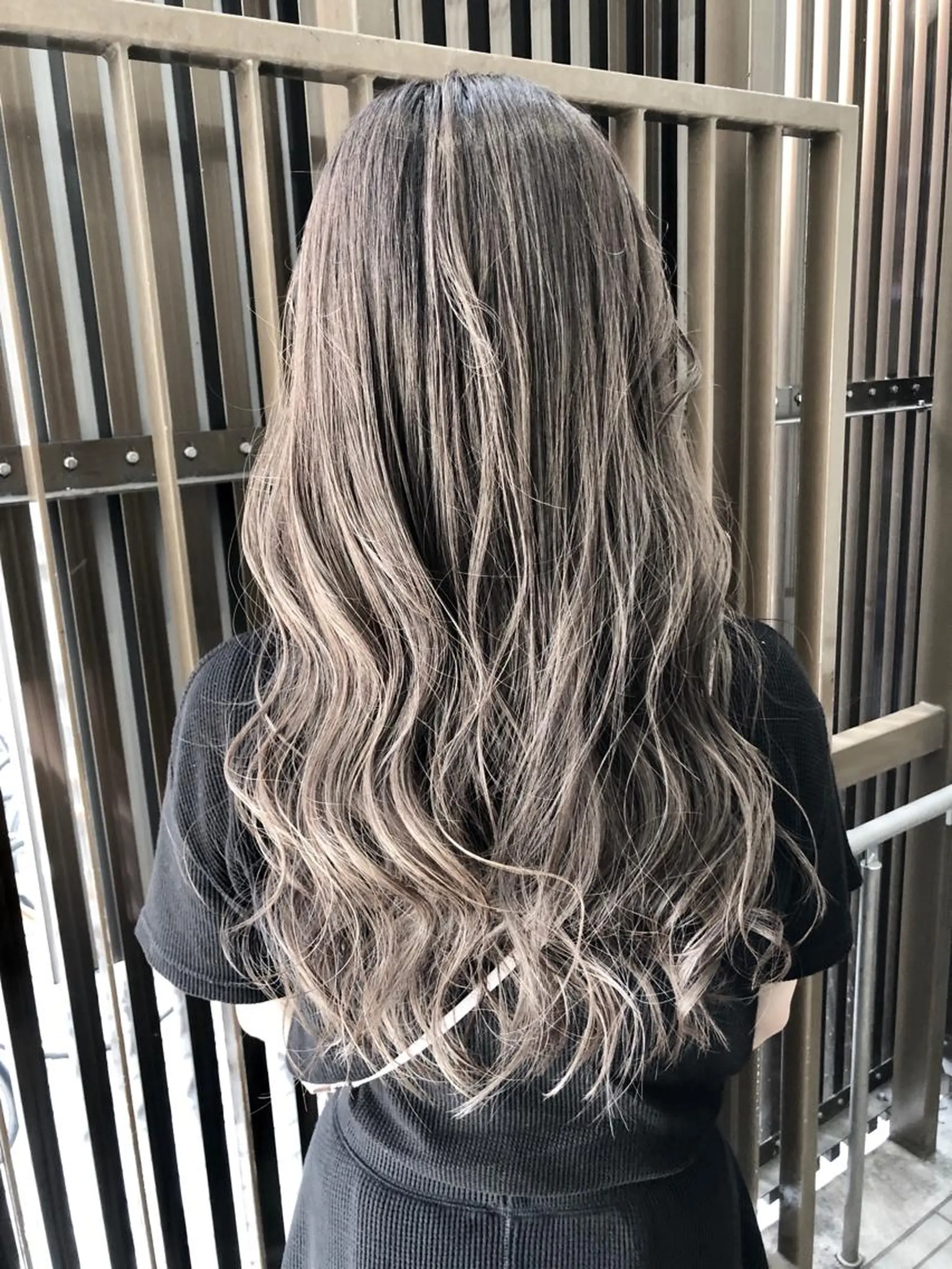 ロング カラー カット ヘアカラー エクステ シールエクステ×美髪 改善/ヨシモトカンジのヘアスタイル