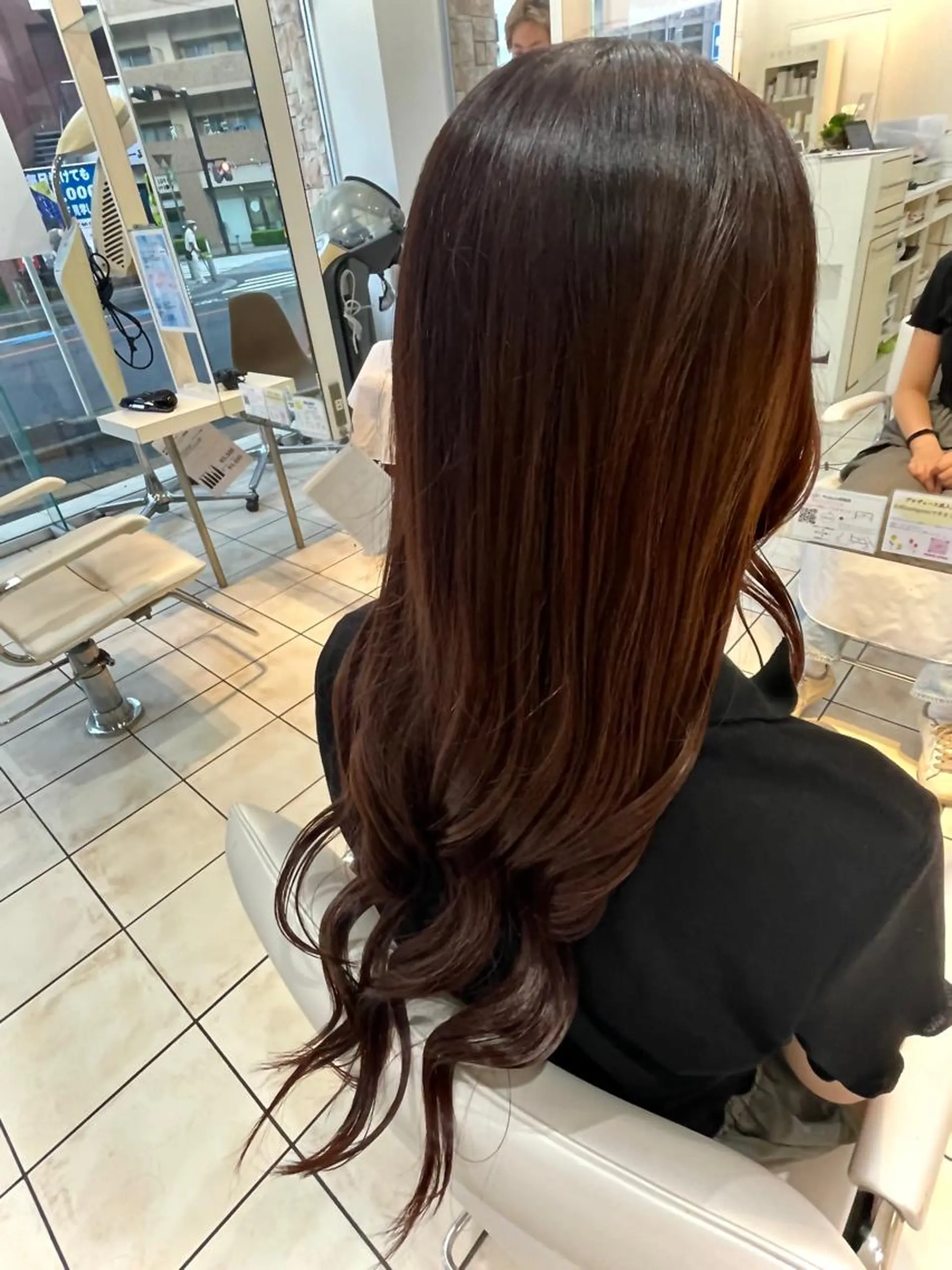 ロング カラー ブリーチ/ヘアセット 【𝙍𝙞𝙣𝙤】のヘアスタイル