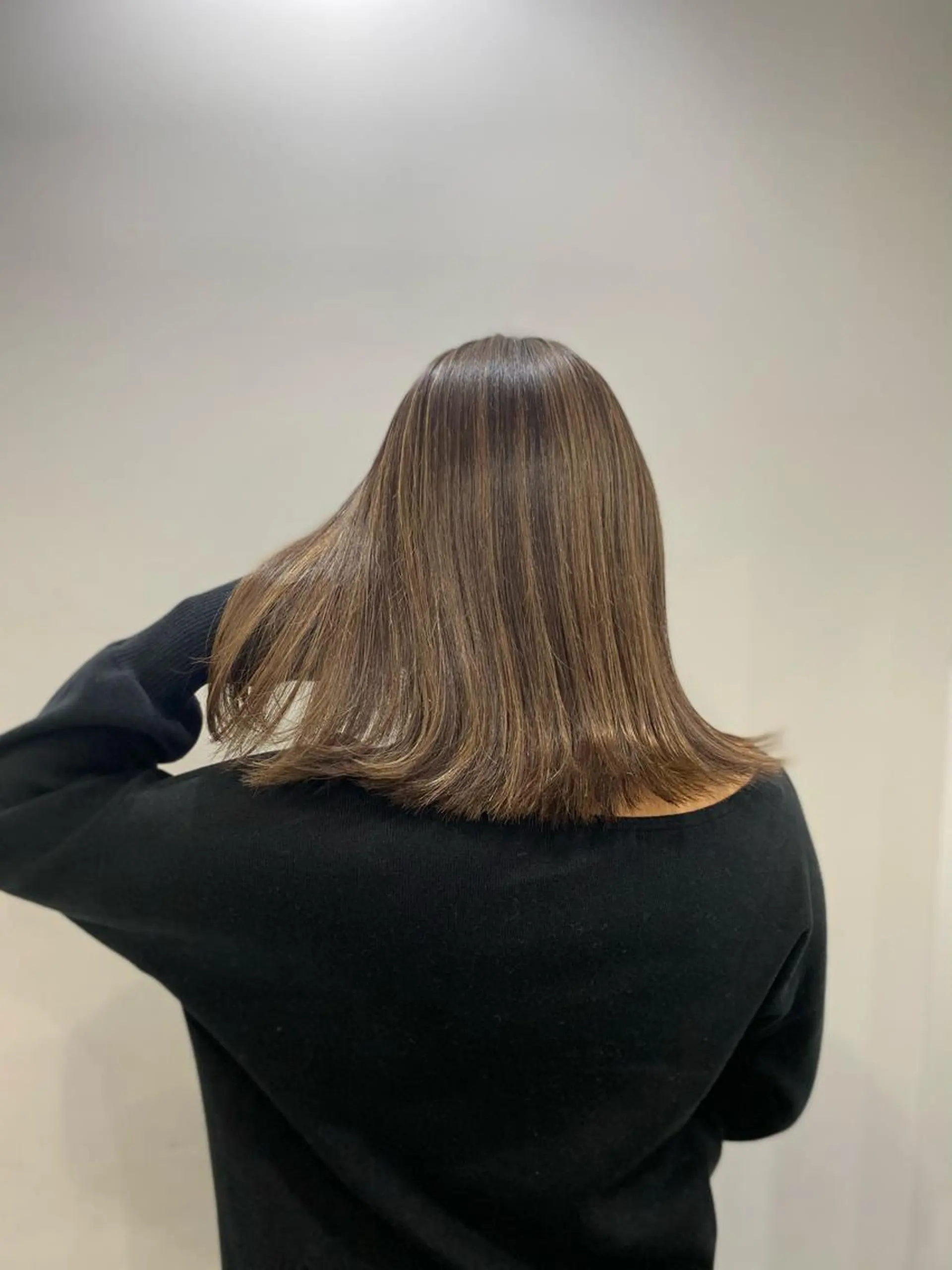 セミロング カラー ハイライトカラー ハイライト opus 店長大和 レイヤー/赤み消しのヘアスタイル