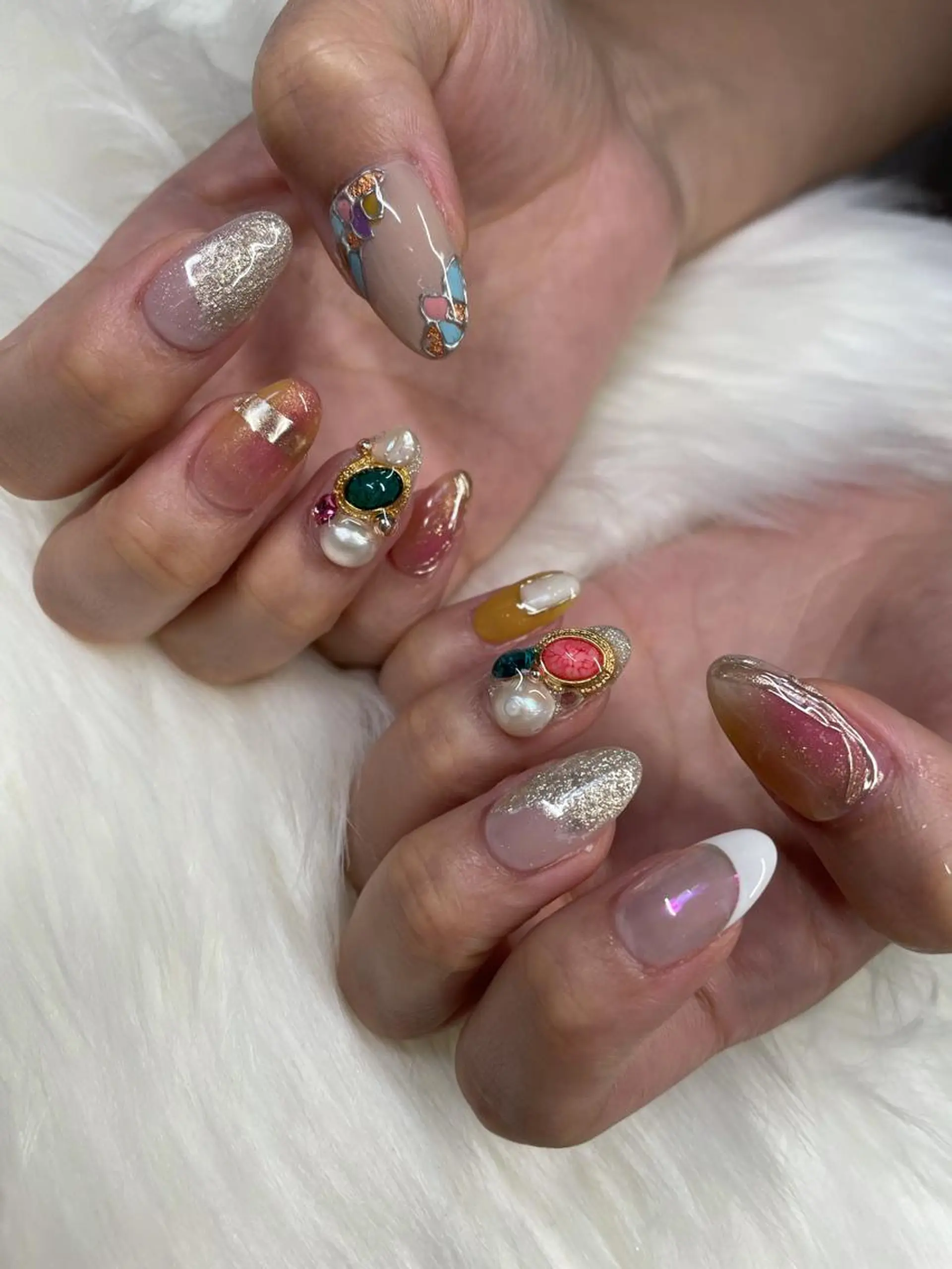 ロング カラー ヘアアレンジ キッズ ネイル マツエク・マツパ 福田 加奈のネイルデザイン