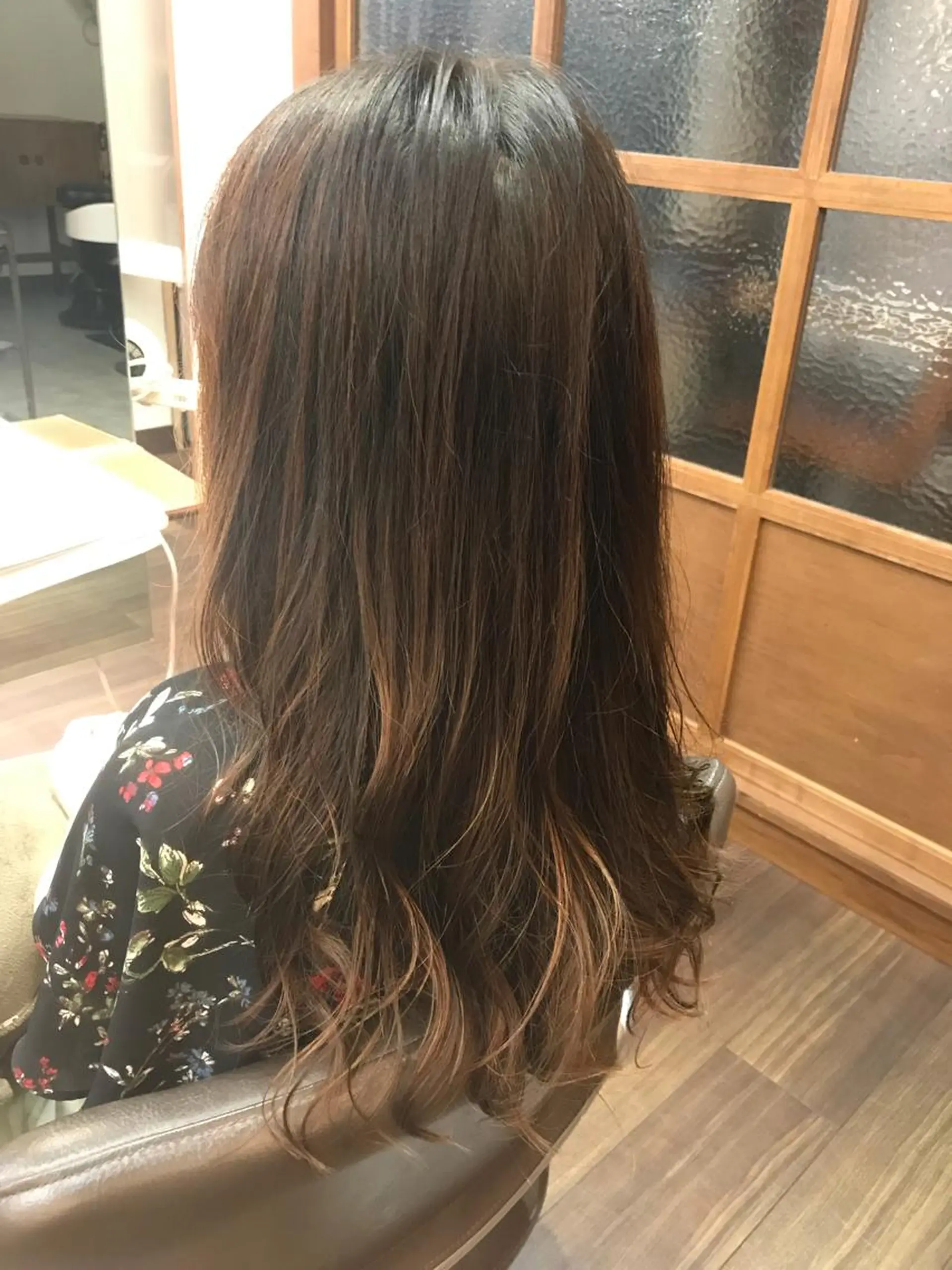 ロング パーマ 西川 佑樹のヘアスタイル