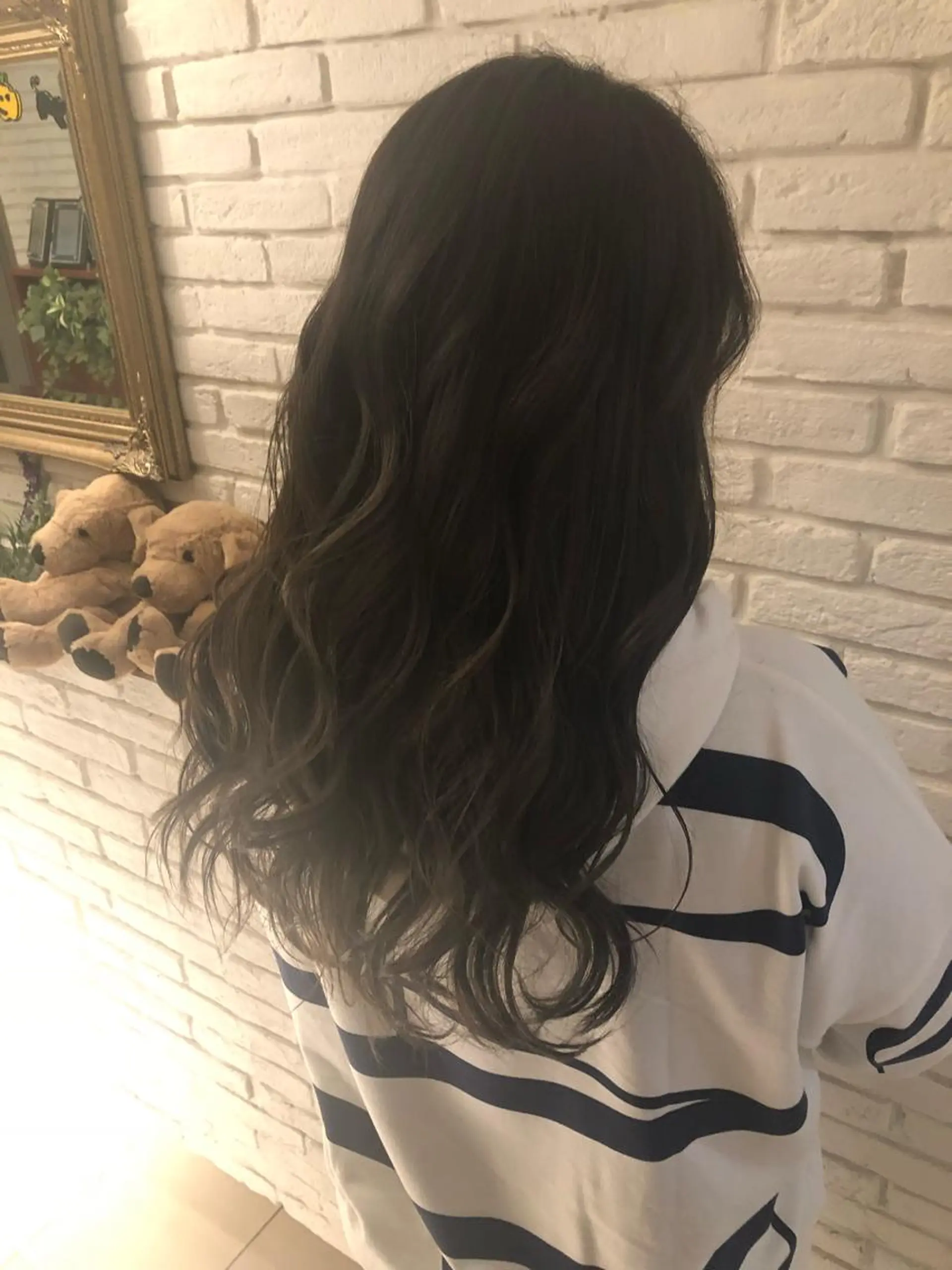 ロング カラー 宮下 浩一のヘアスタイル