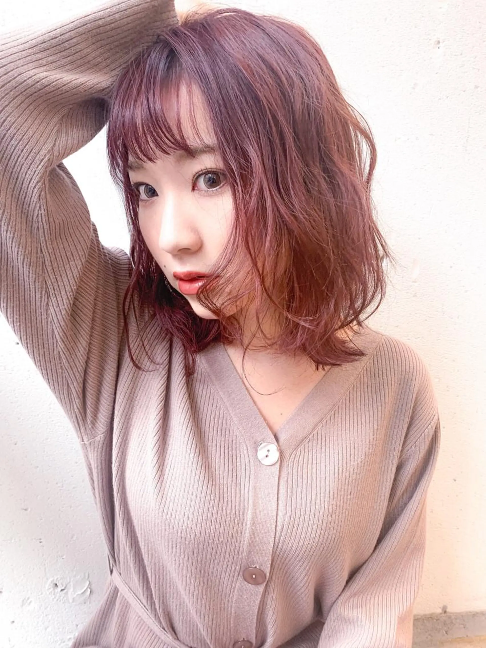 ミディアム ヘアカラー ショート✨ボブ✨代表 新田見美仁のヘアスタイル