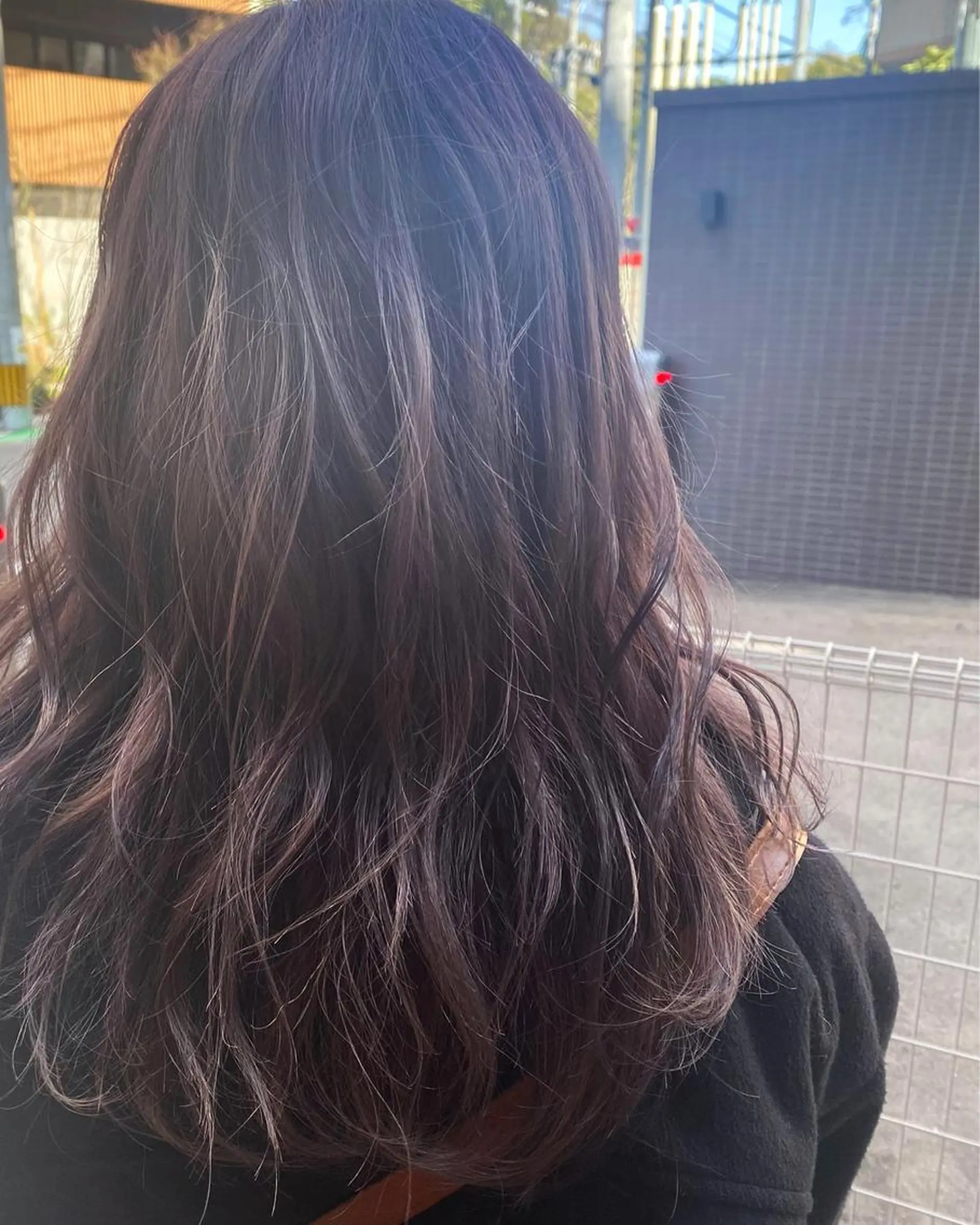 ロング カラー ヘアアレンジ アッシュ ラベンダーカラー ラベンダーアッシュ いわさき ゆずほのヘアスタイル