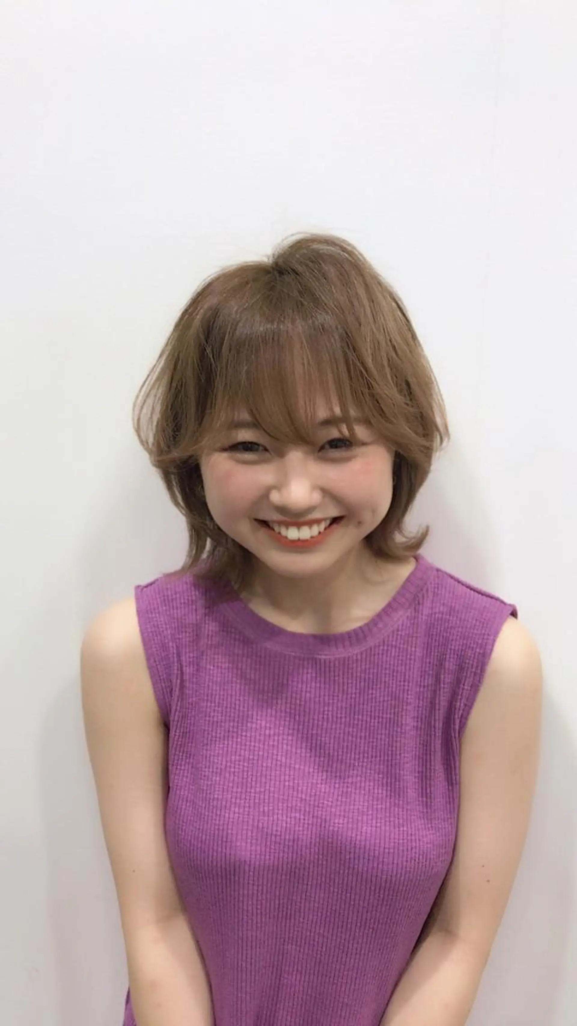 ミディアム カラー 伊奈 航平のヘアスタイル