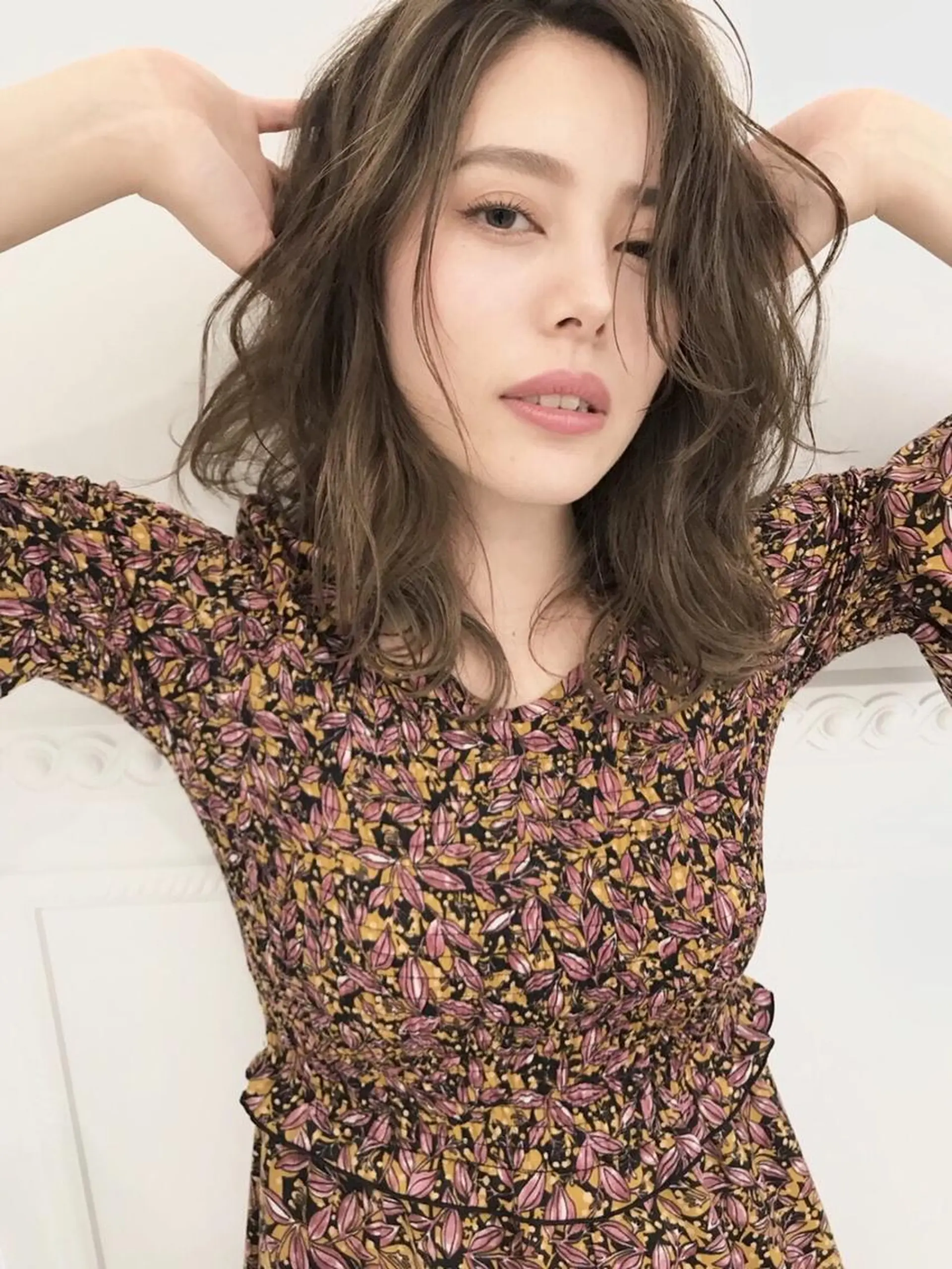 セミロング カラー デザインカラー 韓×中くびれヘア💋 髪質改善宇塚元哉💓のヘアスタイル