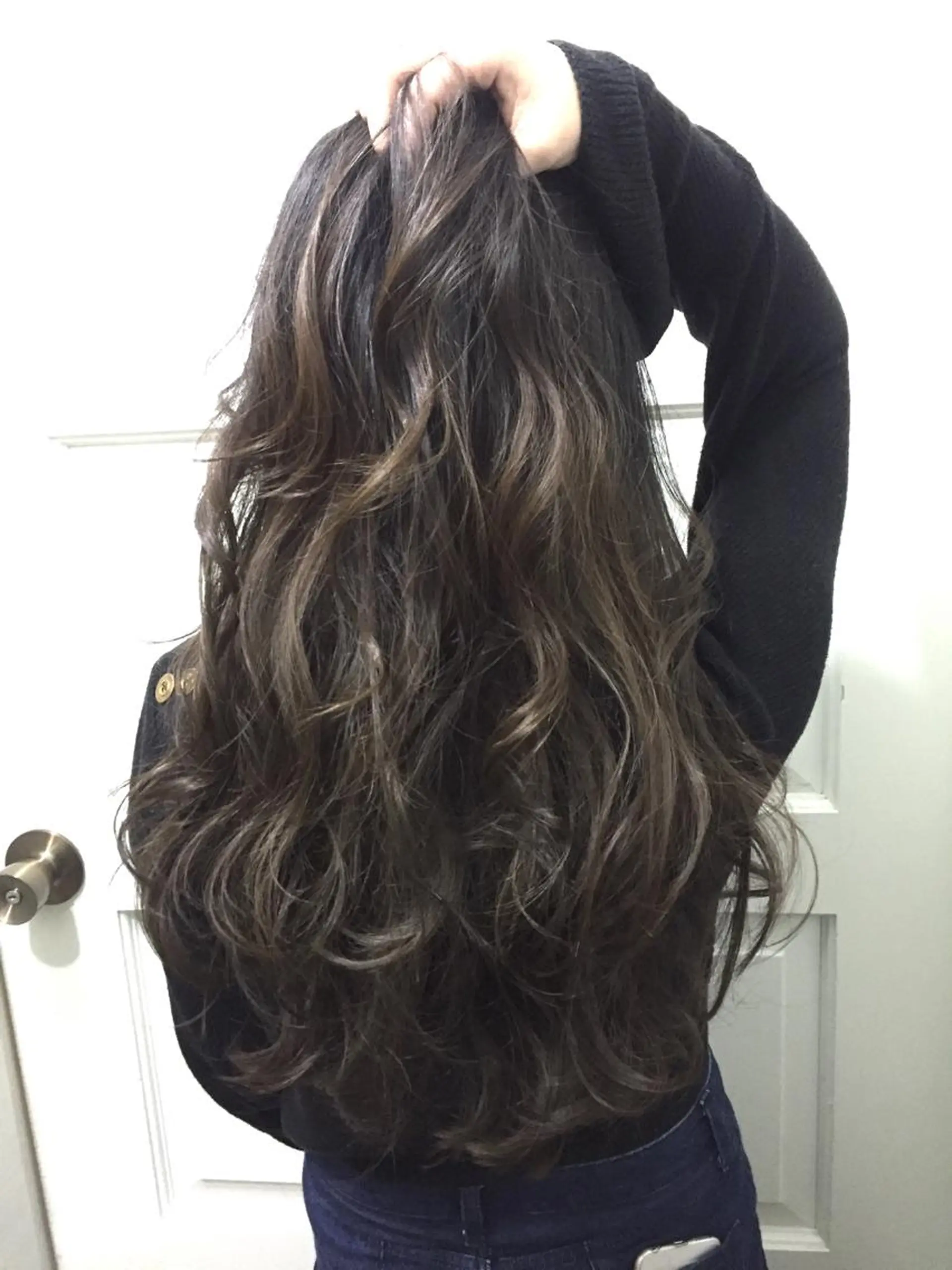 セミロング ロング カラー バレイヤージュ グラデーションカラー レイヤーカット 若杉 諒のヘアスタイル