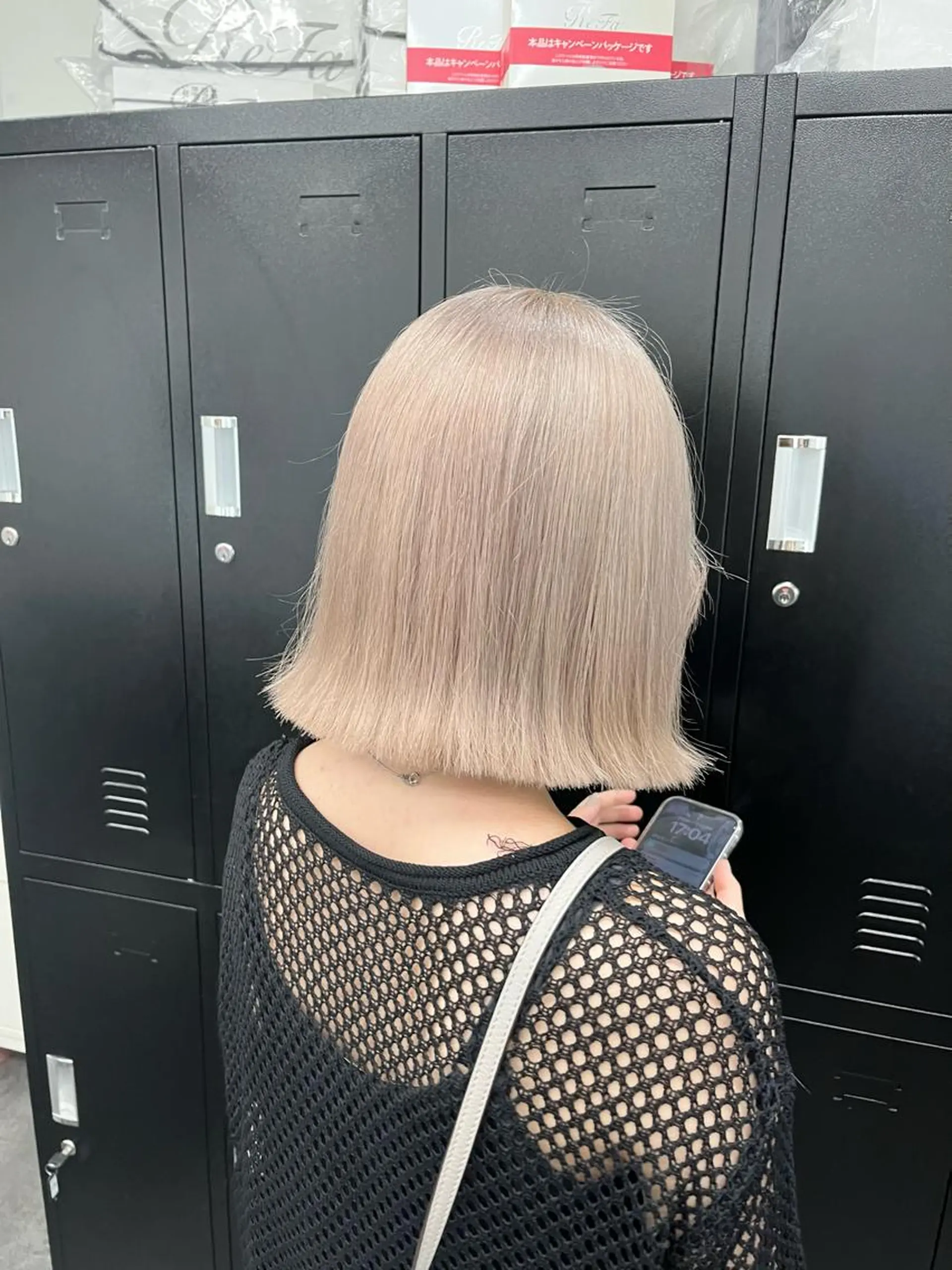 ミディアム カラー ハイトーンカラー ボブ 韓国風ヘア 外ハネヘア ヘアカラー トリートメント ヘアセット 韓国ヘア🖤/透明感 shihoのヘアスタイル