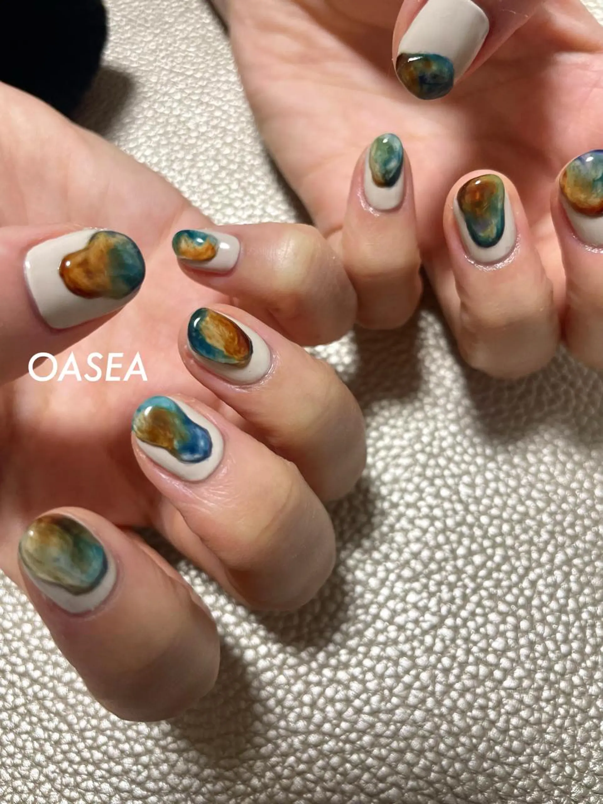 ネイル ハンドネイル 🌞💜 KAORI 🌴のネイルデザイン