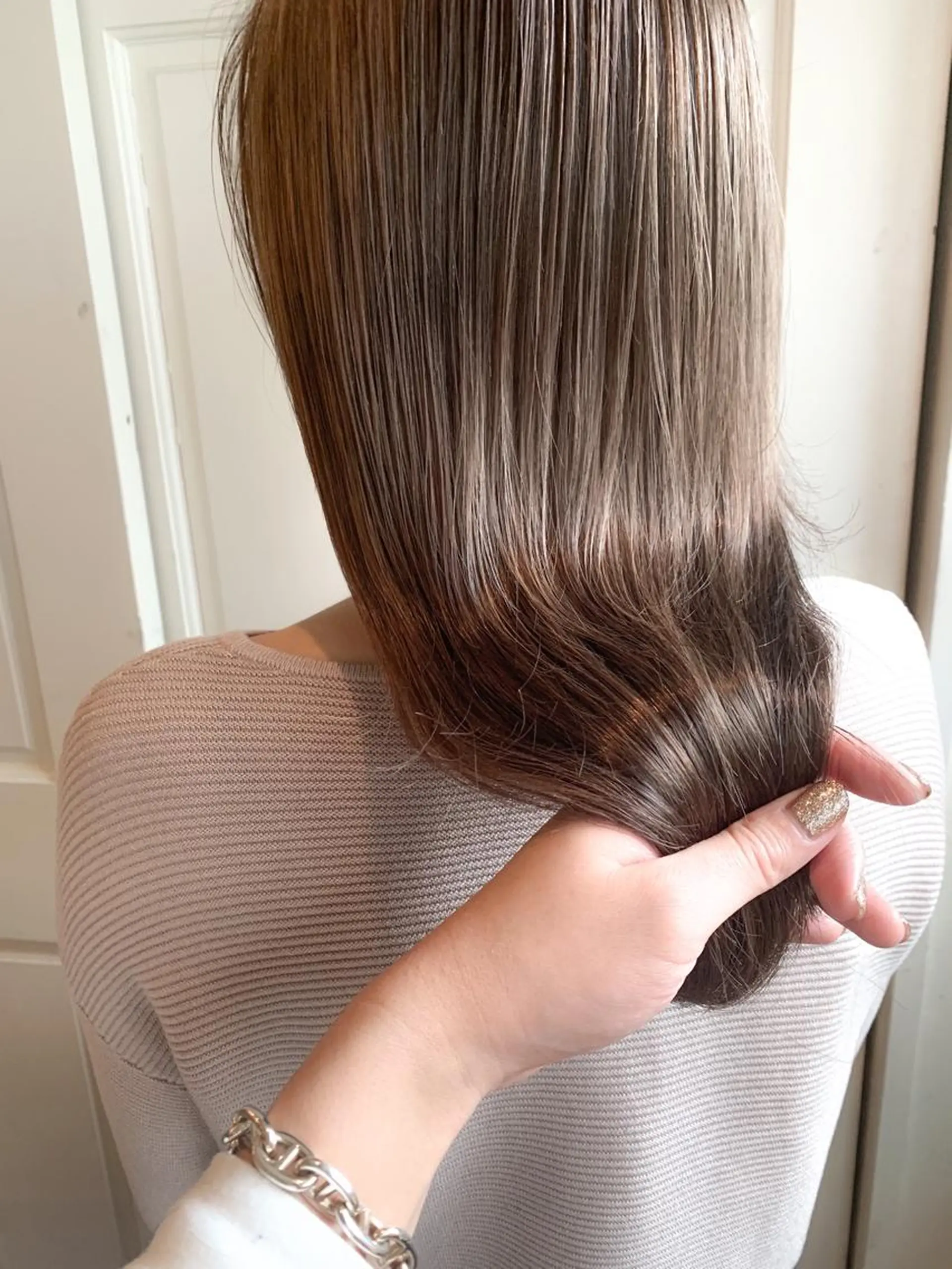ロング カラー ヘアカラー ショート✨ボブ✨代表 新田見美仁のヘアスタイル