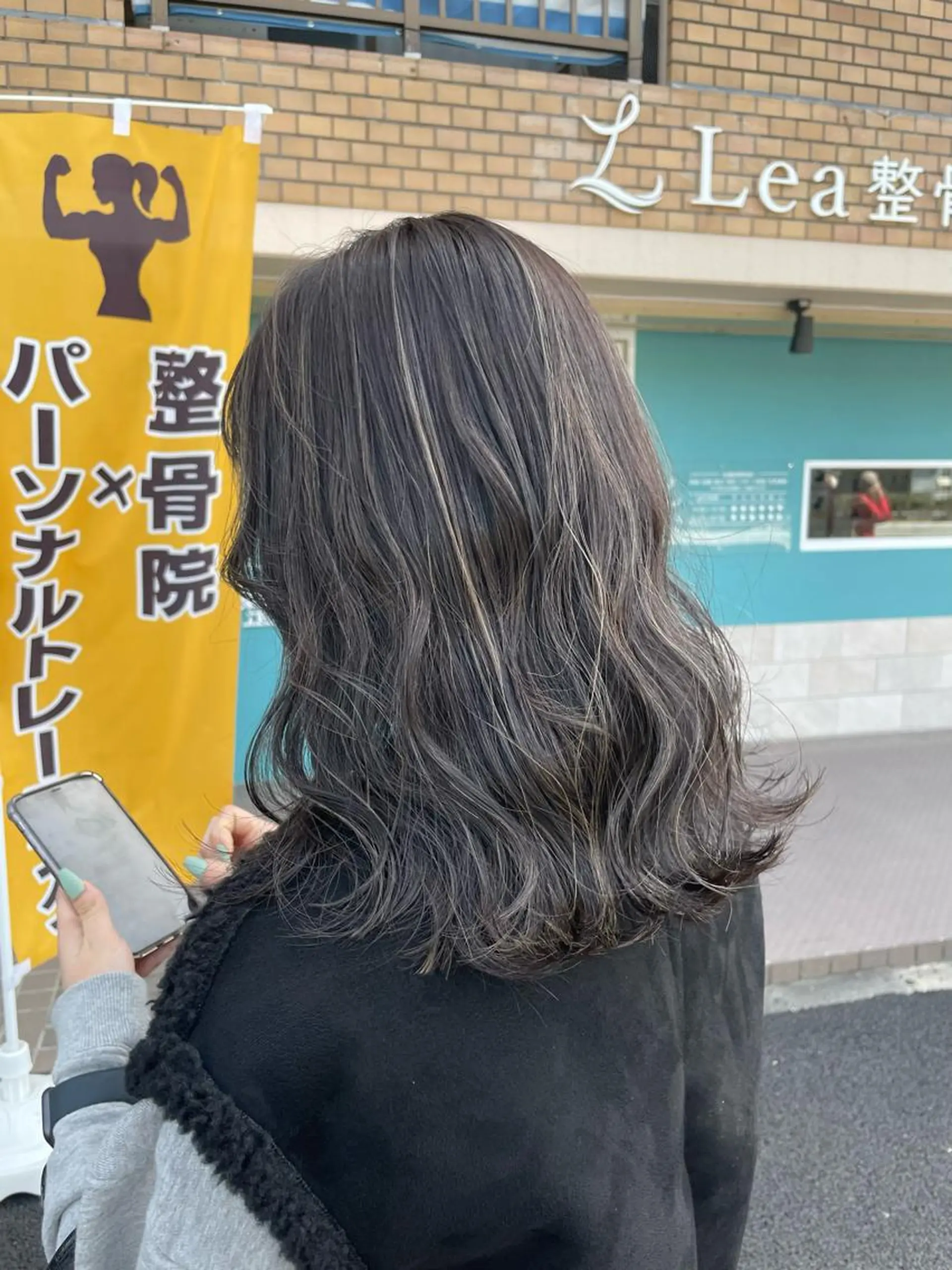 ミディアム ヘアアレンジ 幣 あや乃 /レイヤーカットのヘアスタイル