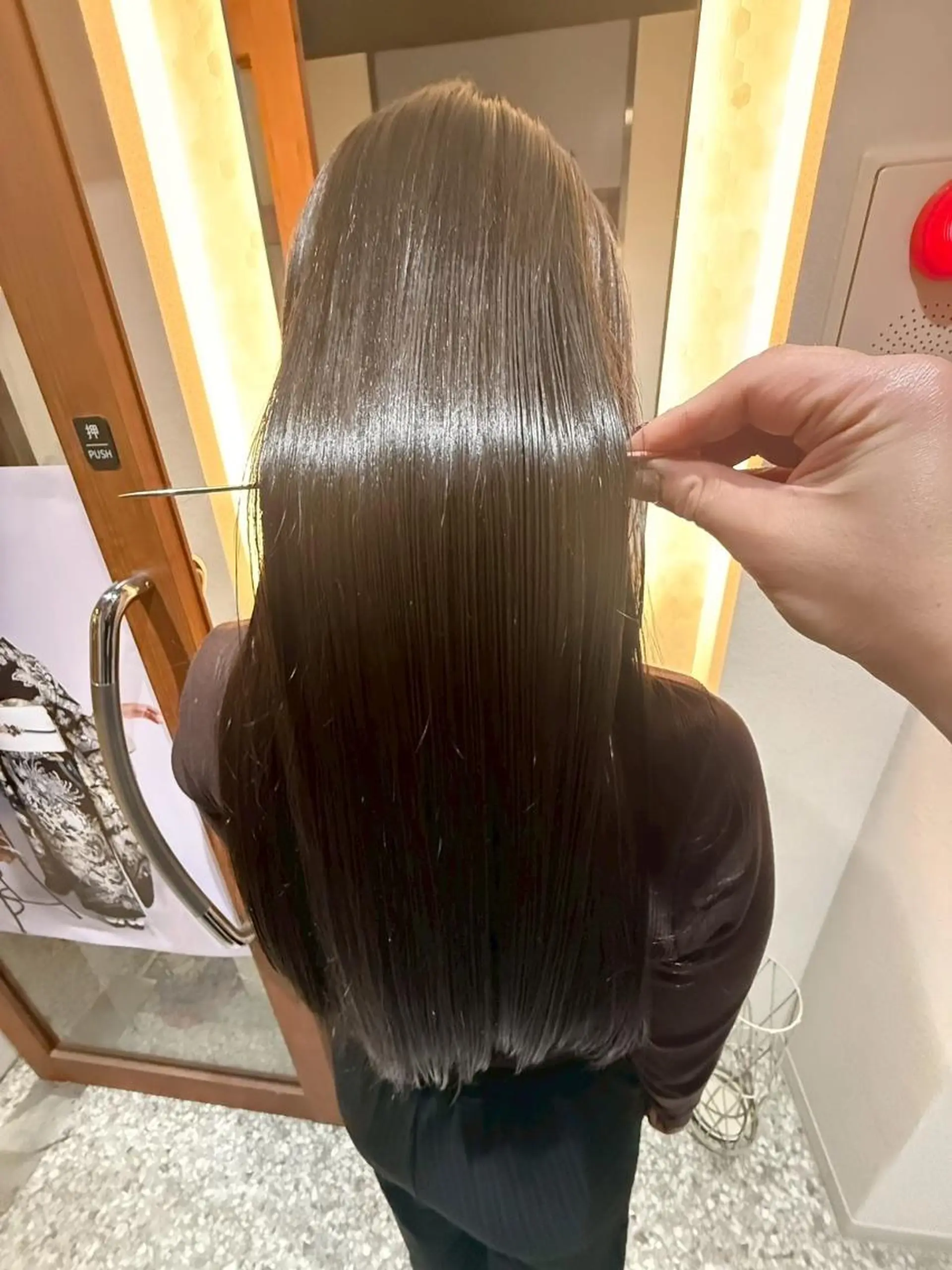 ロング カット ヘアカラー トリートメント &.TIGRE KUMAMOTOのヘアスタイル