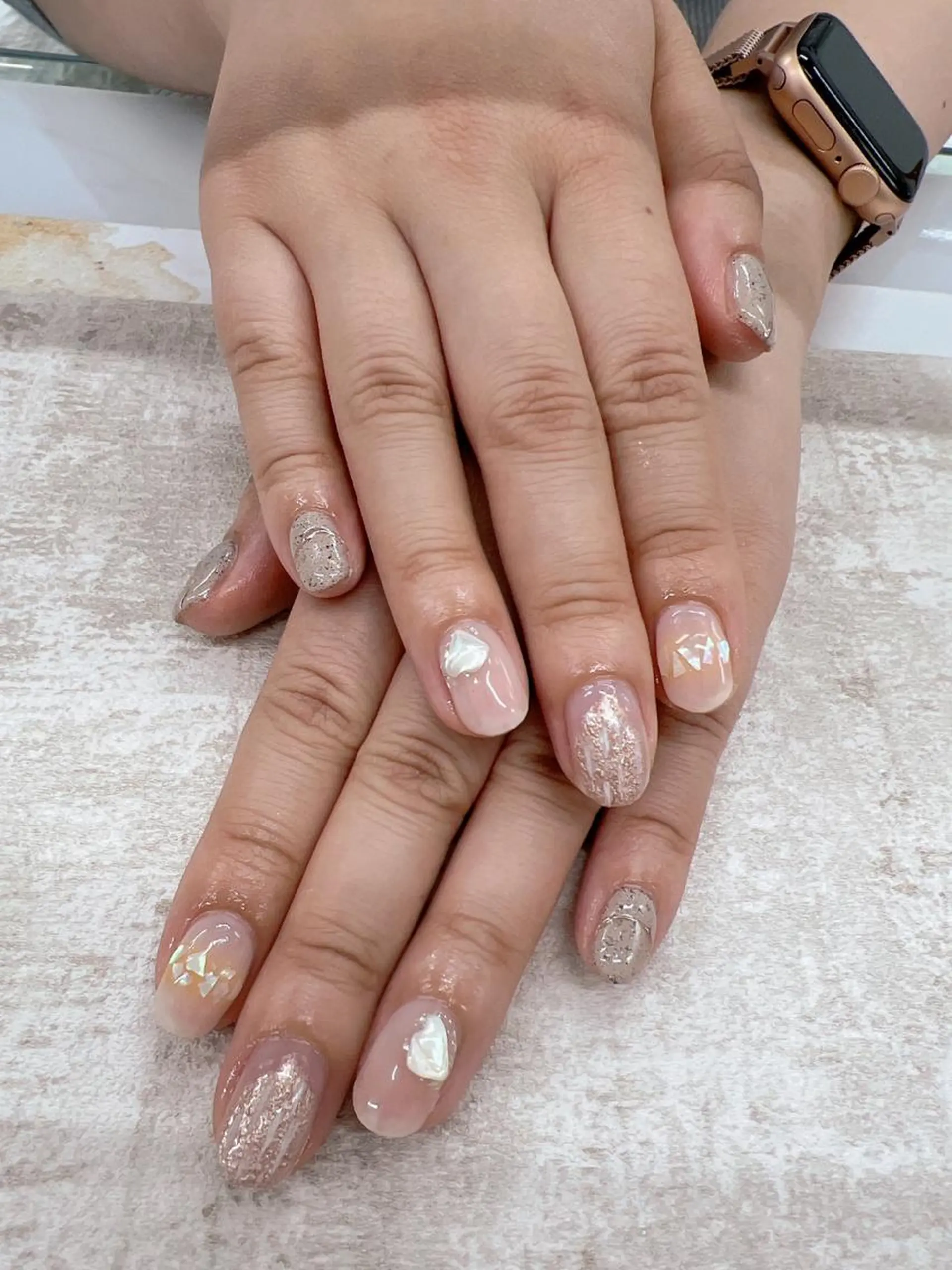 ネイル ニュアンスネイル Romine アイラッシュ&ネイルのマツエク・マツパデザイン