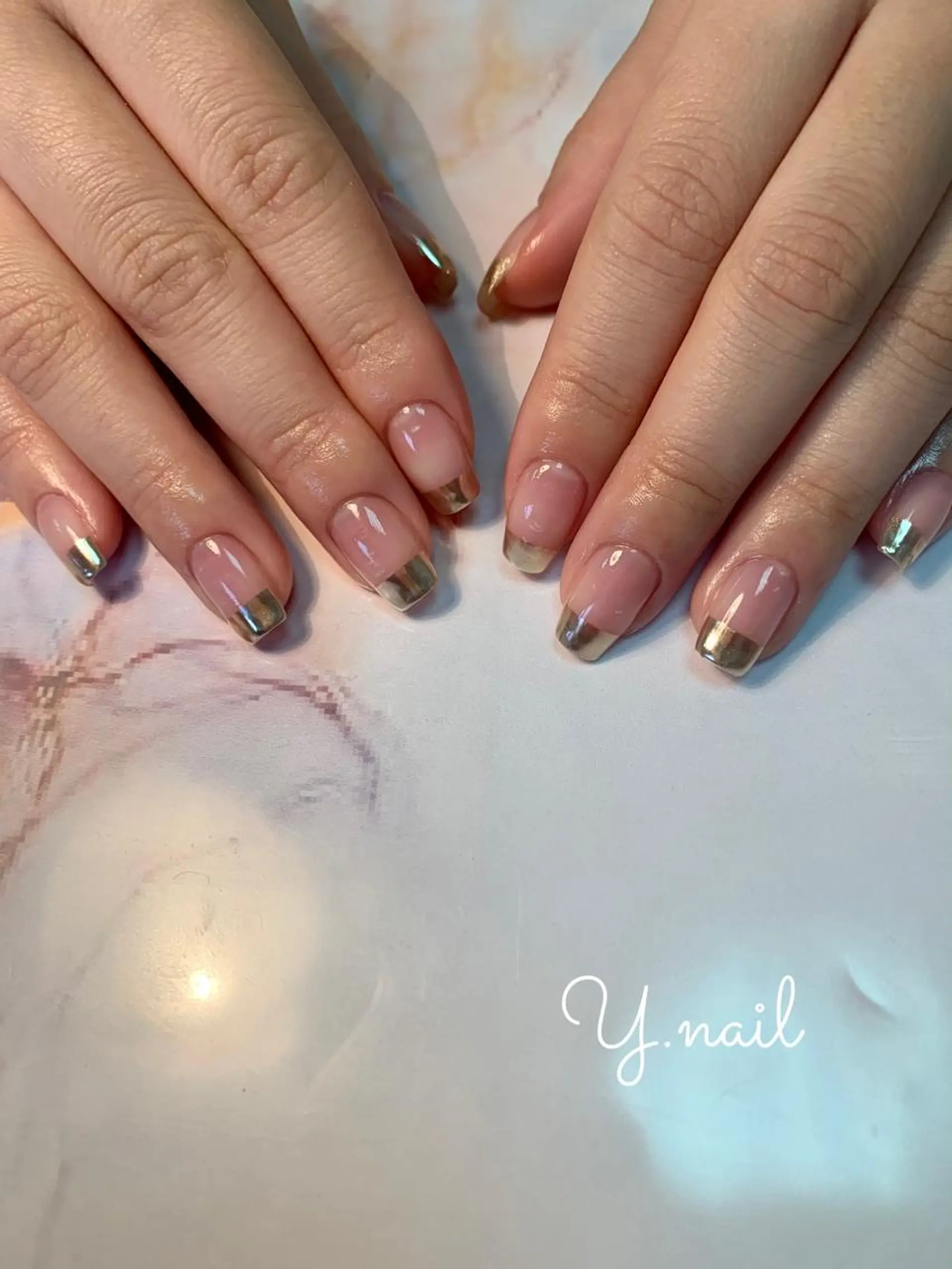 ネイル フレンチネイル ミラーネイル Feliz 楽しいネイルサロンのネイルデザイン