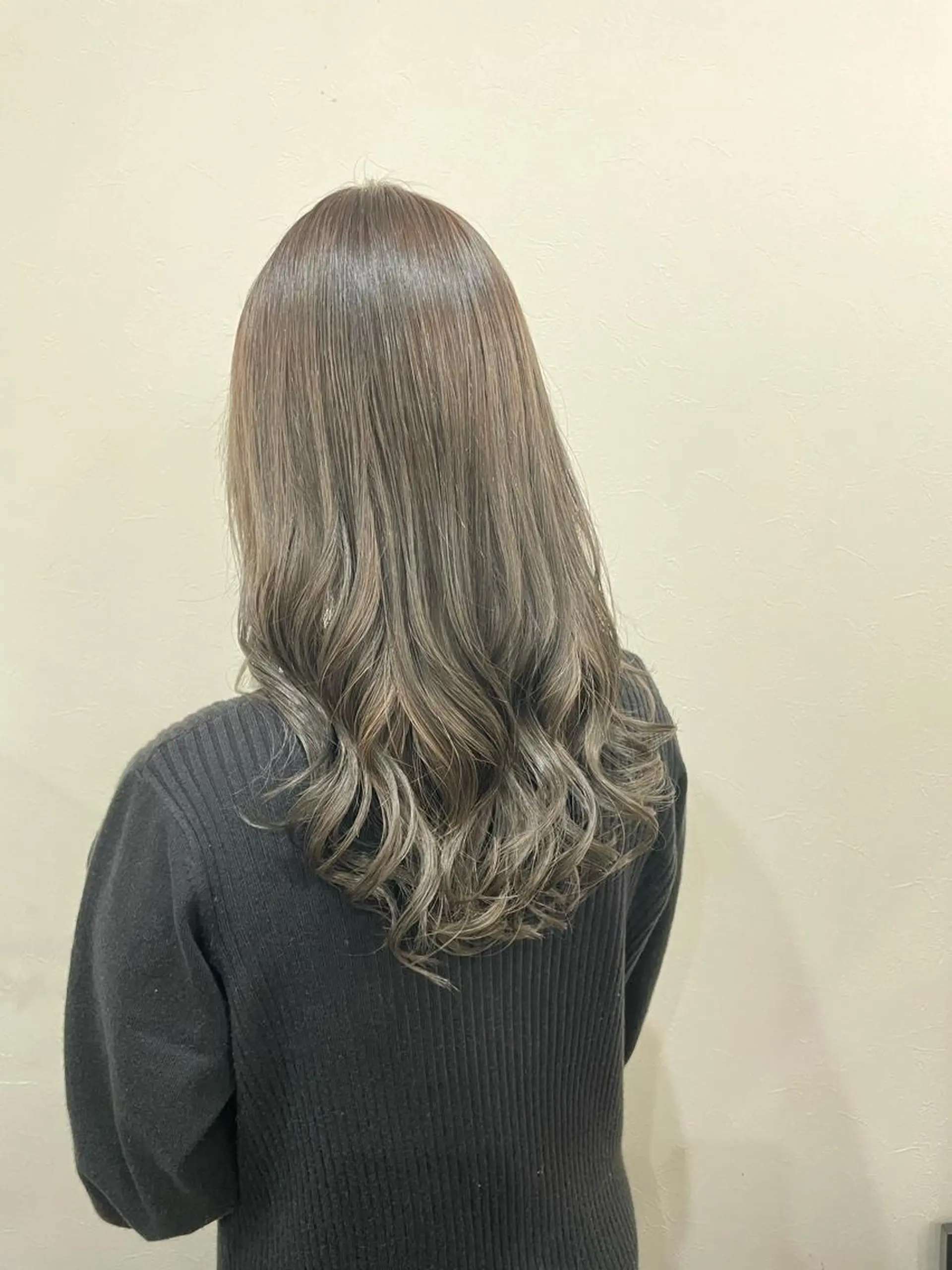 ロング カラー グラデーションカラー 髪質改善 菊池紳吾のヘアスタイル