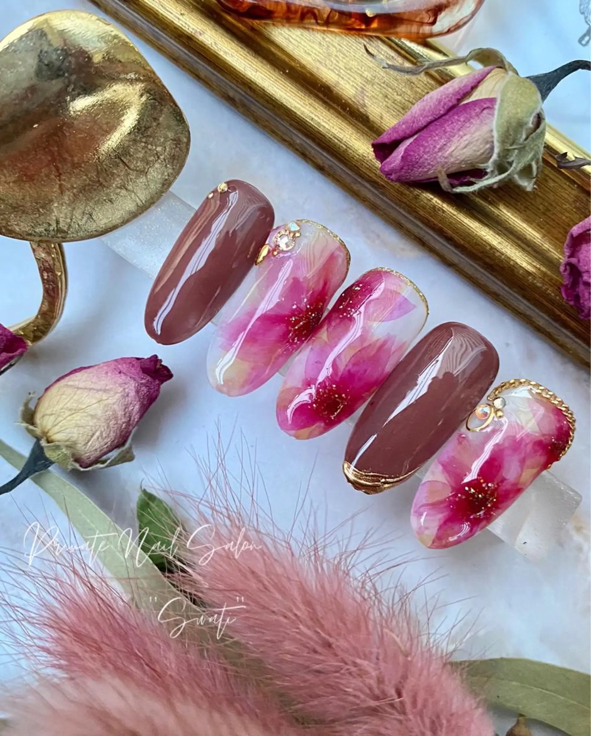 ネイル アートネイル フラワーネイル オフィスネイル 冬ネイル クリスマス yuko （ネイリスト）のネイルデザイン