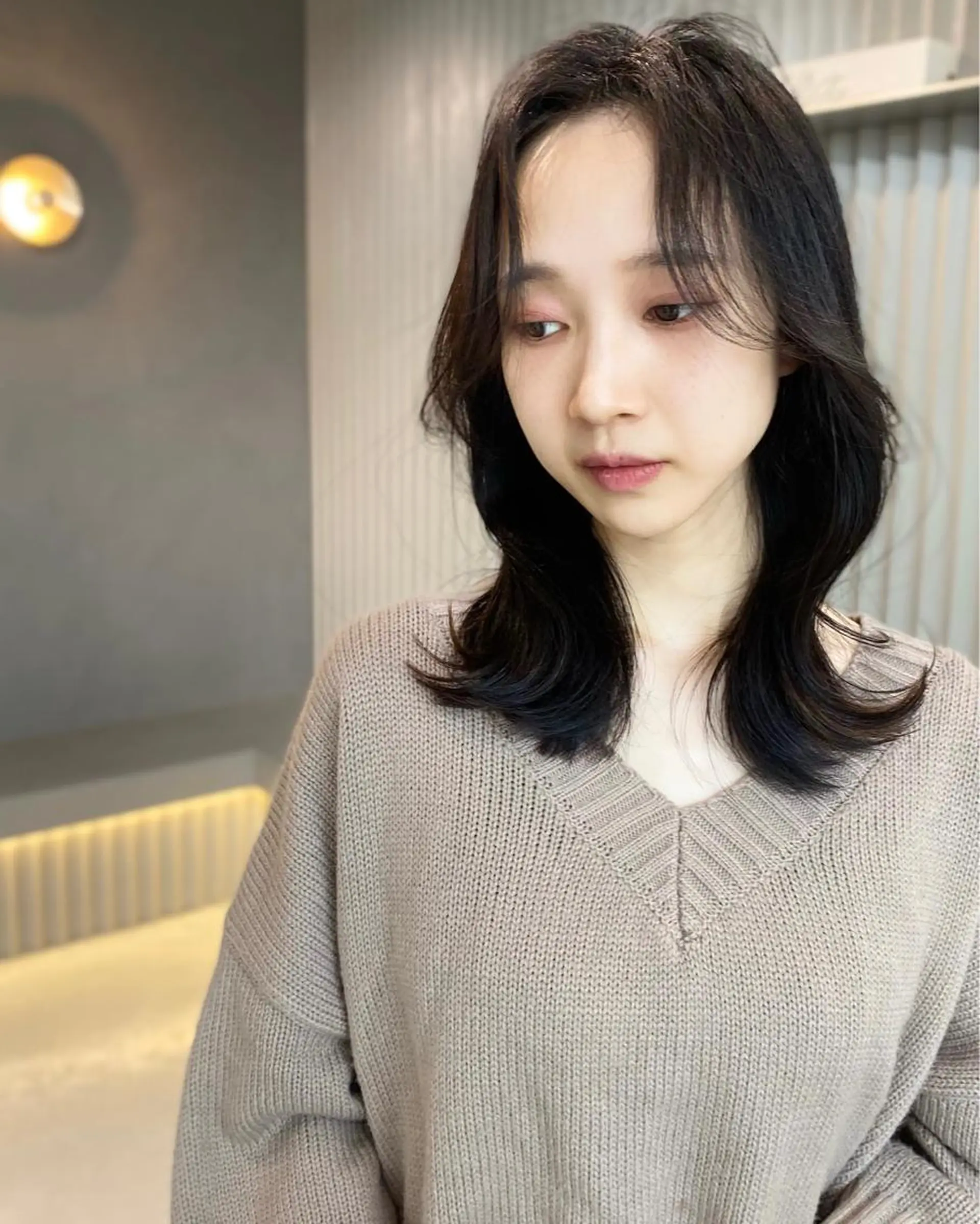 セミロング 岐阜1番韓国ヘア/ 星羅/23°のヘアスタイル