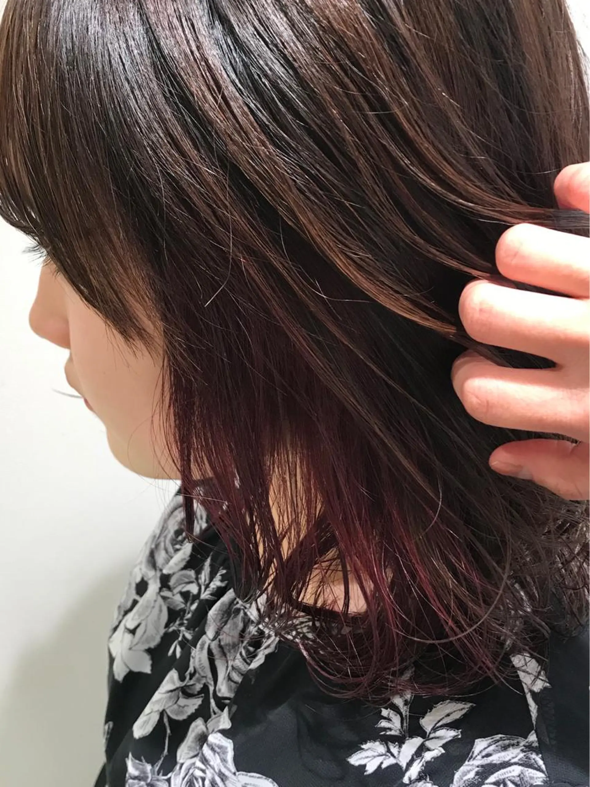ミディアム カラー ヘアアレンジ 白髪ぼかしハイライト 茗荷谷駅徒歩2分のヘアスタイル