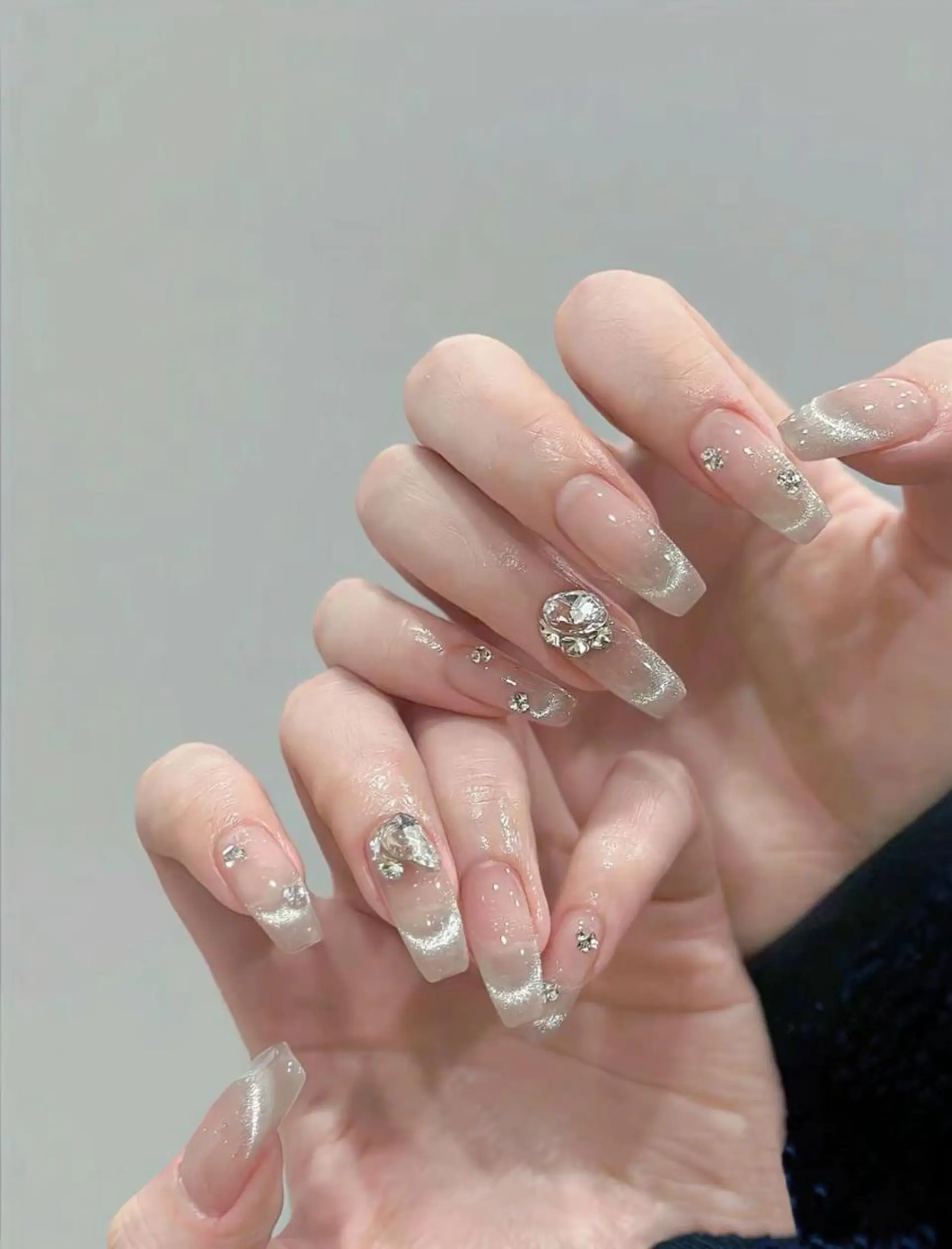 ネイル 長さ出し フレンチネイル グラデーション 卒業式 マグネットネイル ハンドネイル MIHANA NAILのネイルデザイン