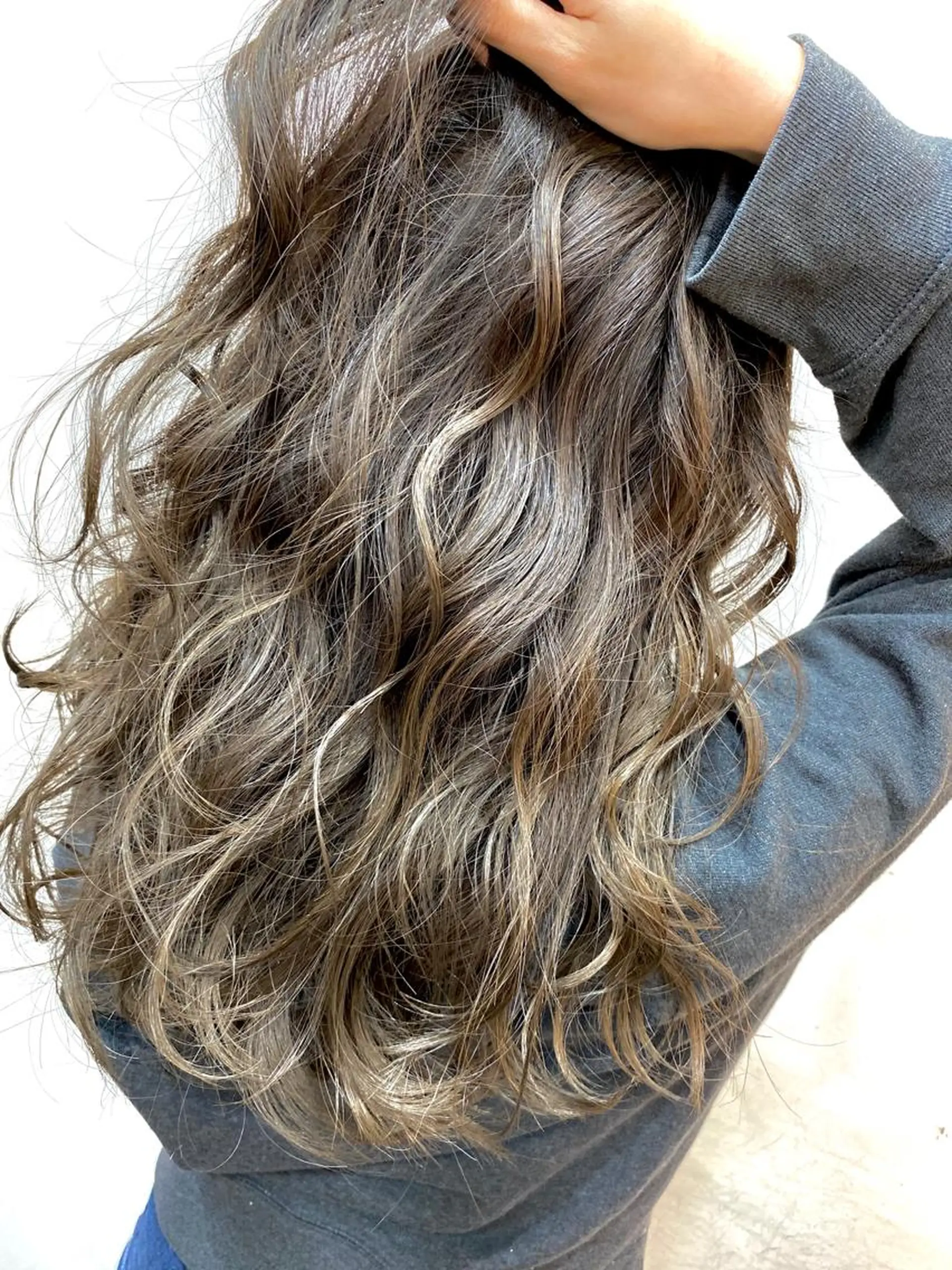 セミロング カラー ダブルカラー カット ヘアカラー トリートメント すきバサミを使わない カット✨高橋廉のヘアスタイル