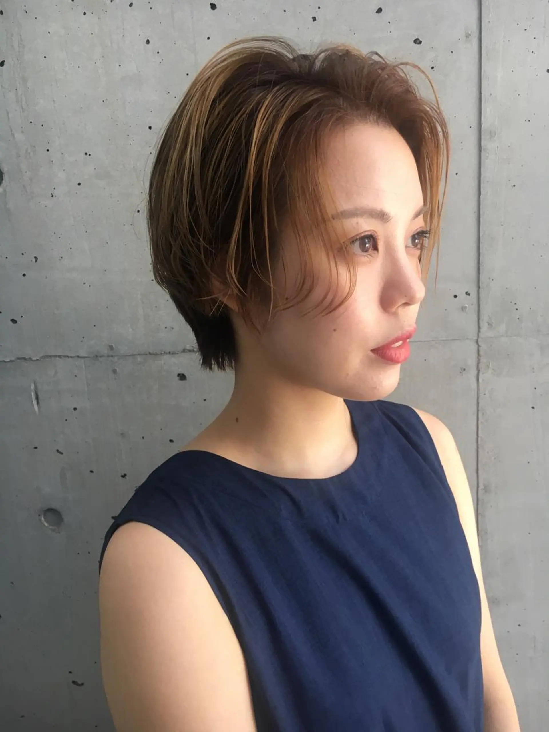 ショート ヘアカラー eveil所属・みつはし さおりのヘアスタイル
