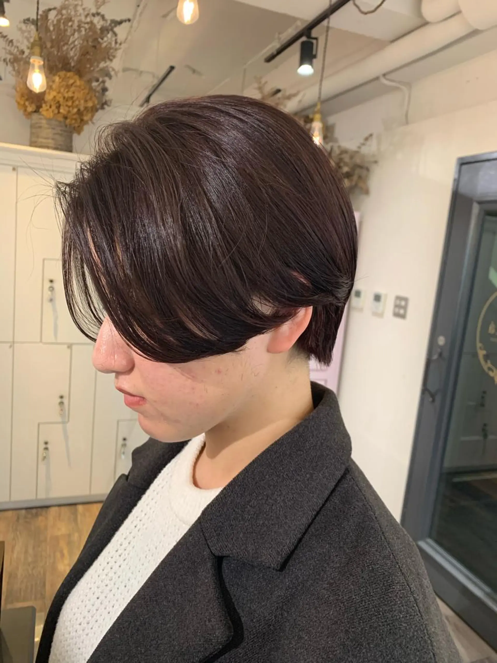 ショート カラー 安村 美奈のヘアスタイル