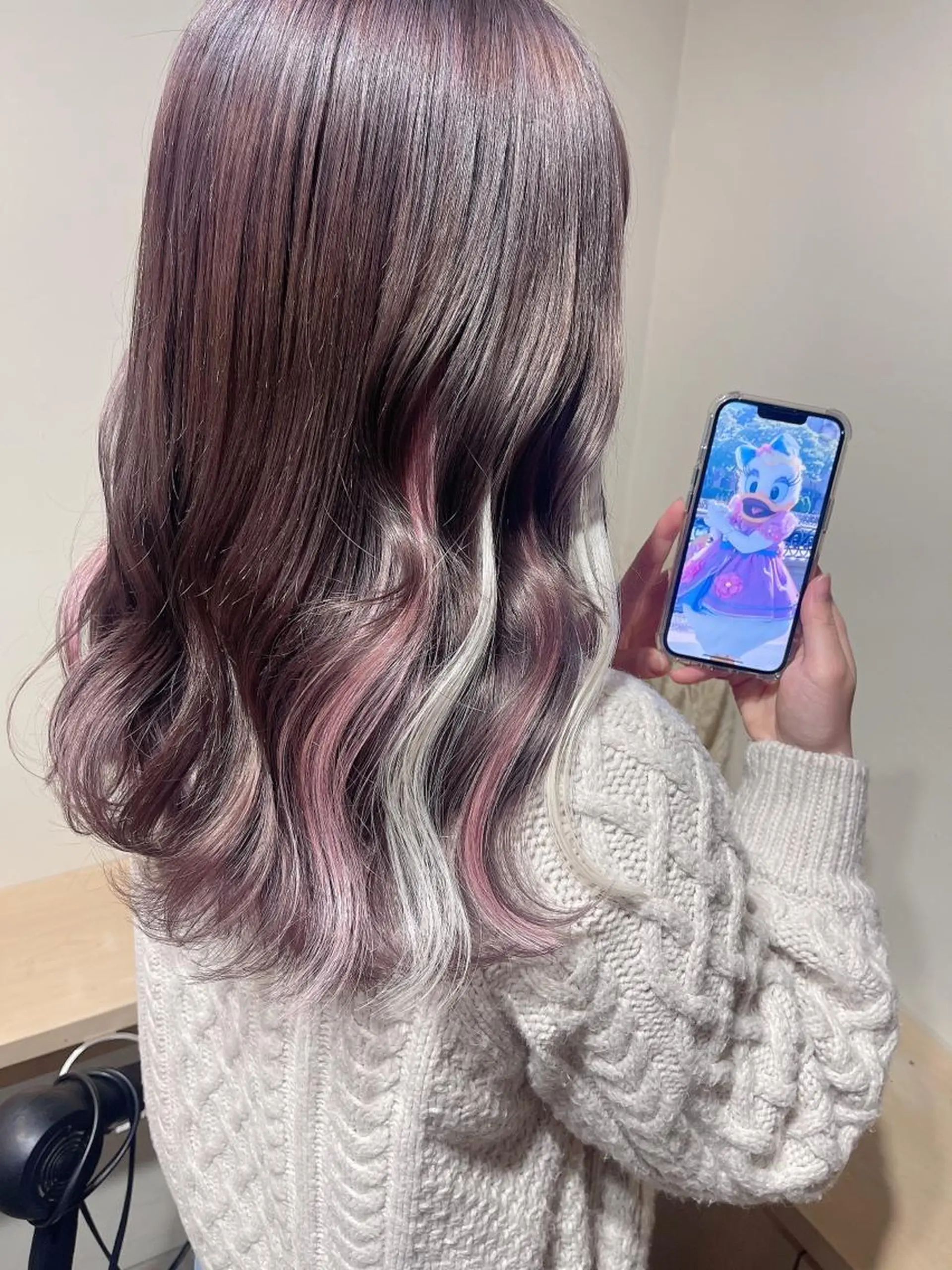 セミロング カラー ピンクカラー エクステ ヘアカラー エクステ インナーエクステ渋谷 🦋KAJIのヘアスタイル