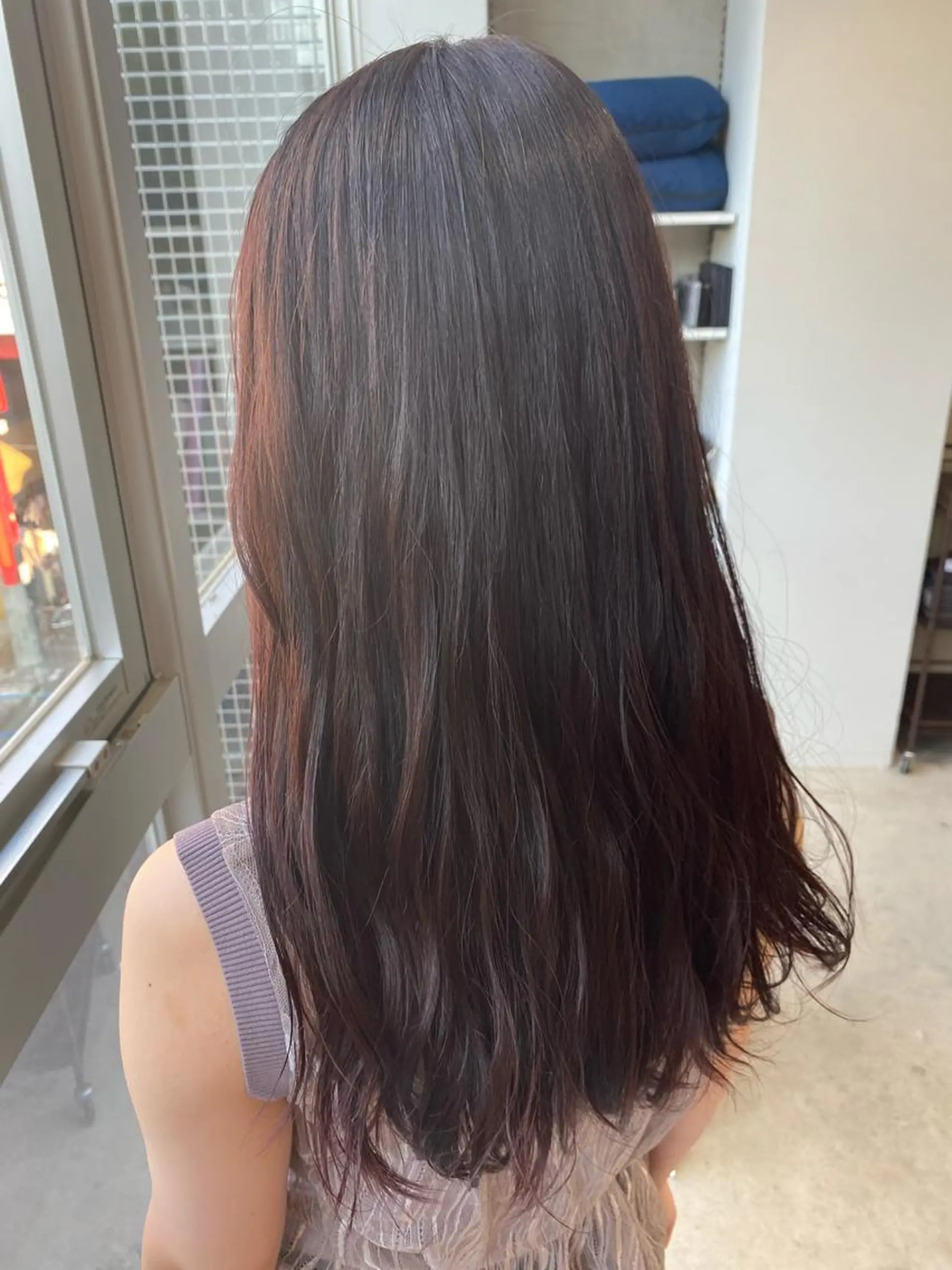 ロング カラー 鈴木 美紅のヘアスタイル